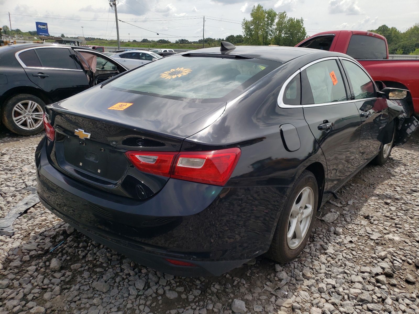 Photo 4 from auction – 2017 CHEVROLET MALIBU with VIN 1G1ZB5ST3HF199505