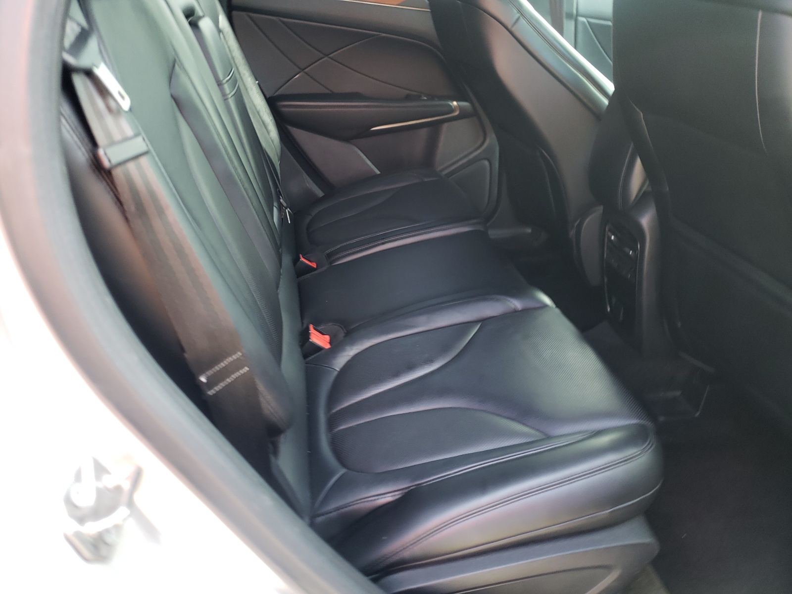 صورة رقم 6 من المزاد - 2015 LINCOLN MKC مع VIN 5LMTJ2AH4FUJ33204