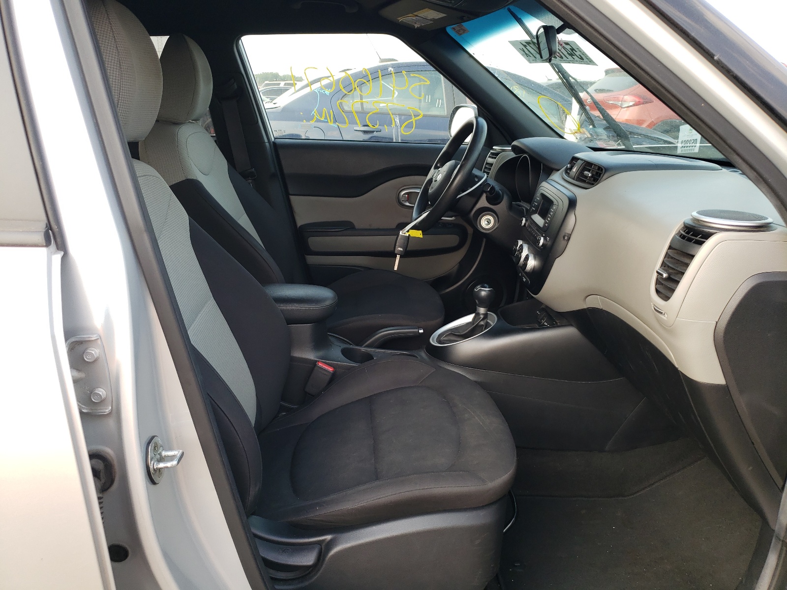 صورة رقم 5 من المزاد - 2015 KIA SOUL مع VIN KNDJN2A25F7758935