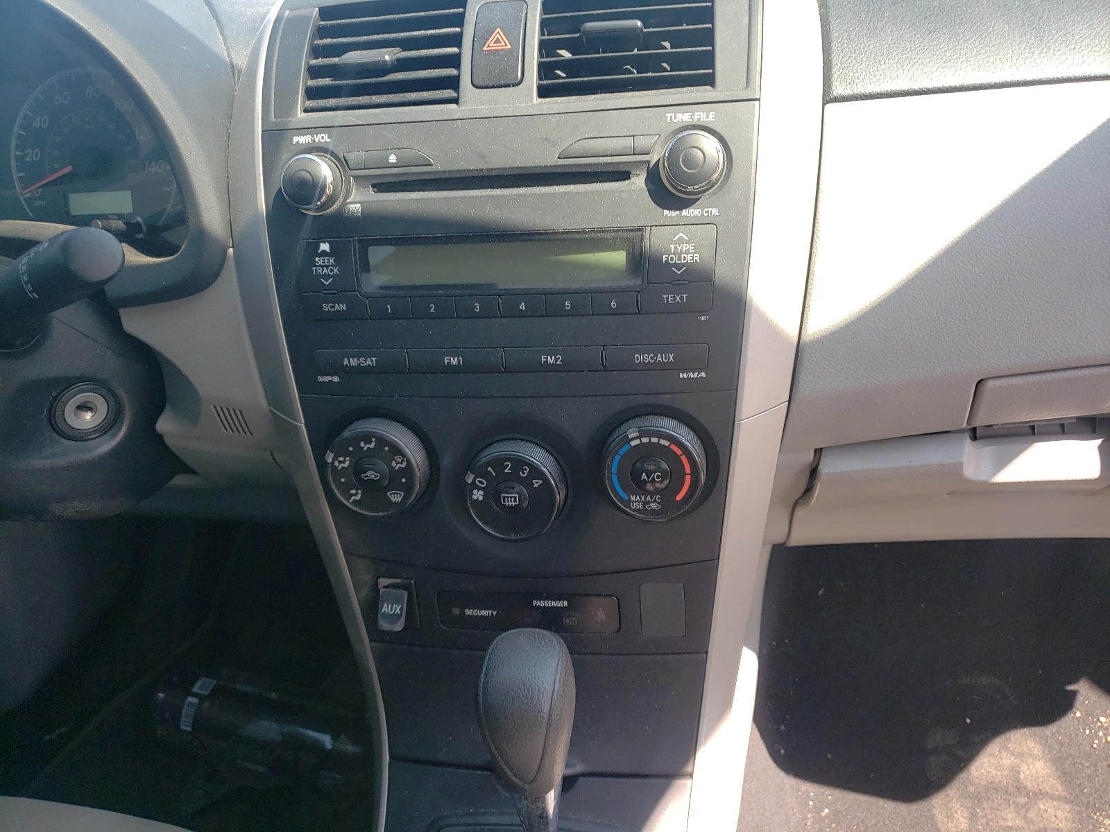 Photo 9 from auction – 2013 TOYOTA COROLLA BA with VIN 5YFBU4EE9DP200508