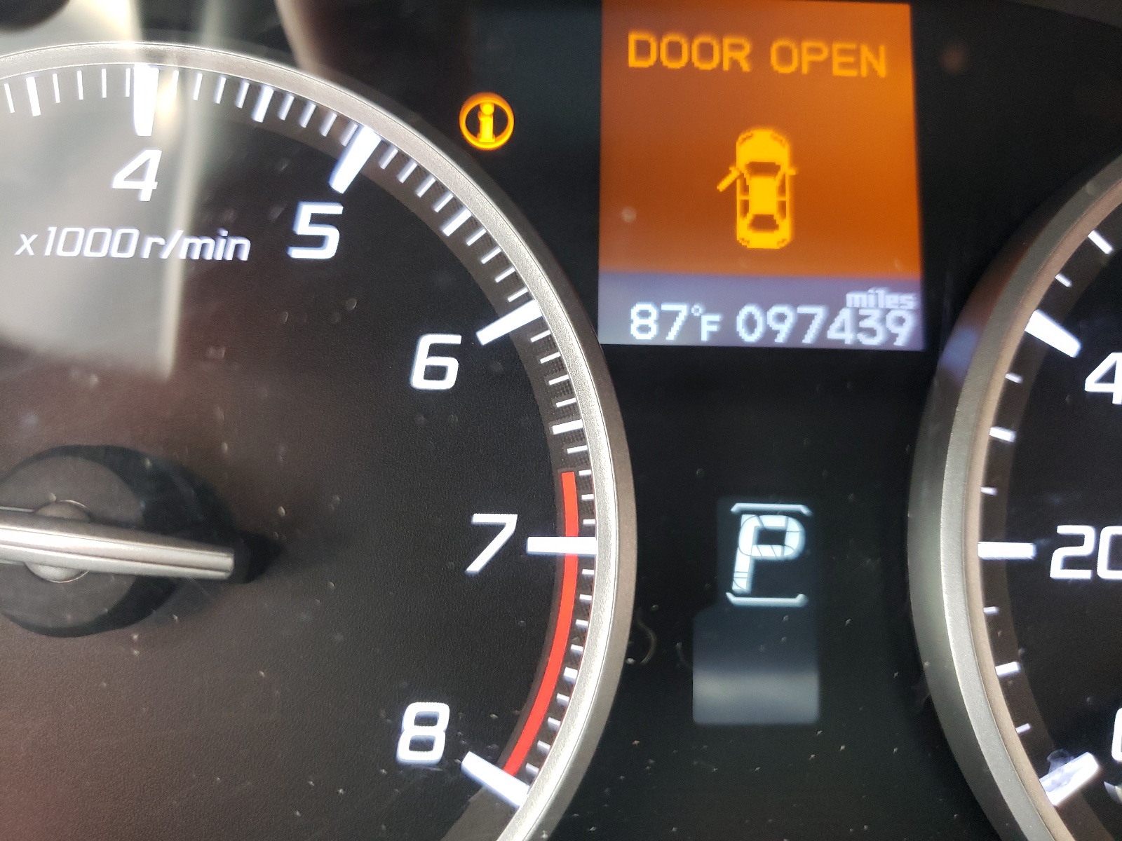 Photo 8 from auction – 2014 ACURA ILX 20 with VIN 19VDE1F32EE003094
