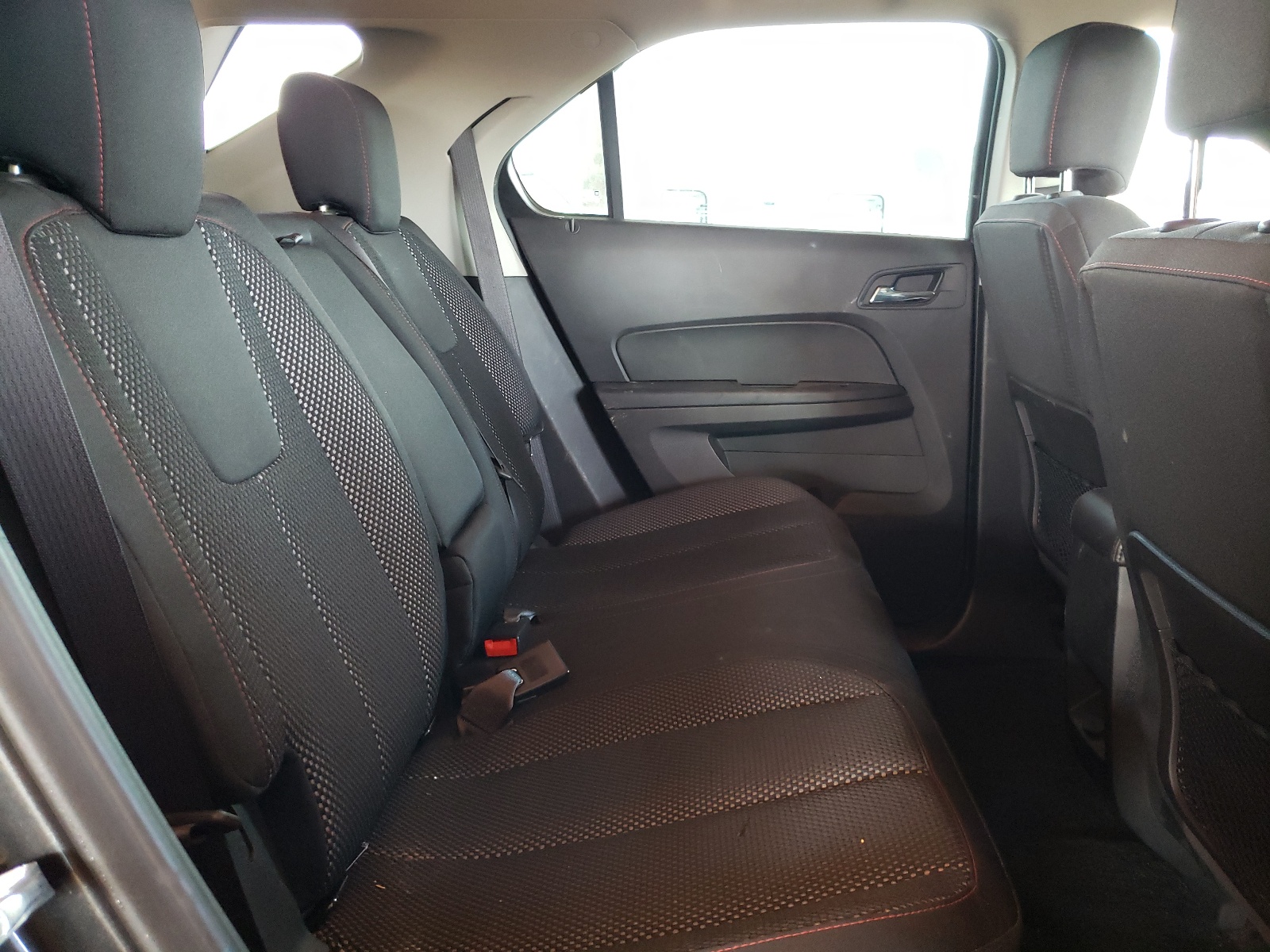 Photo 6 from auction – 2017 CHEVROLET EQUINOX LT with VIN 2GNALCEK7H1537771