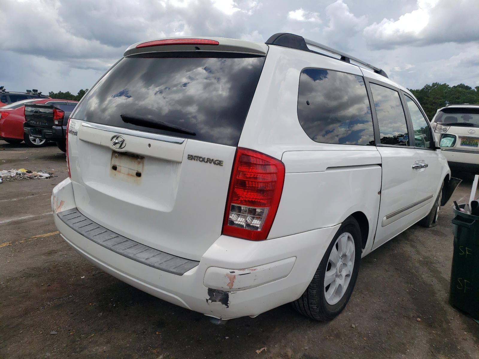 Photo 4 from auction – 2007 HYUNDAI ENTOURAGE with VIN KNDMC233776033031