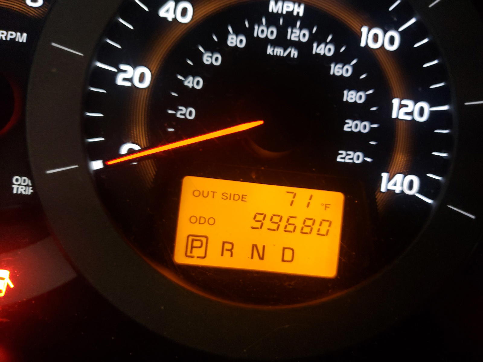 Photo 8 from auction – 2007 TOYOTA RAV4 with VIN JTMBD33V876046169