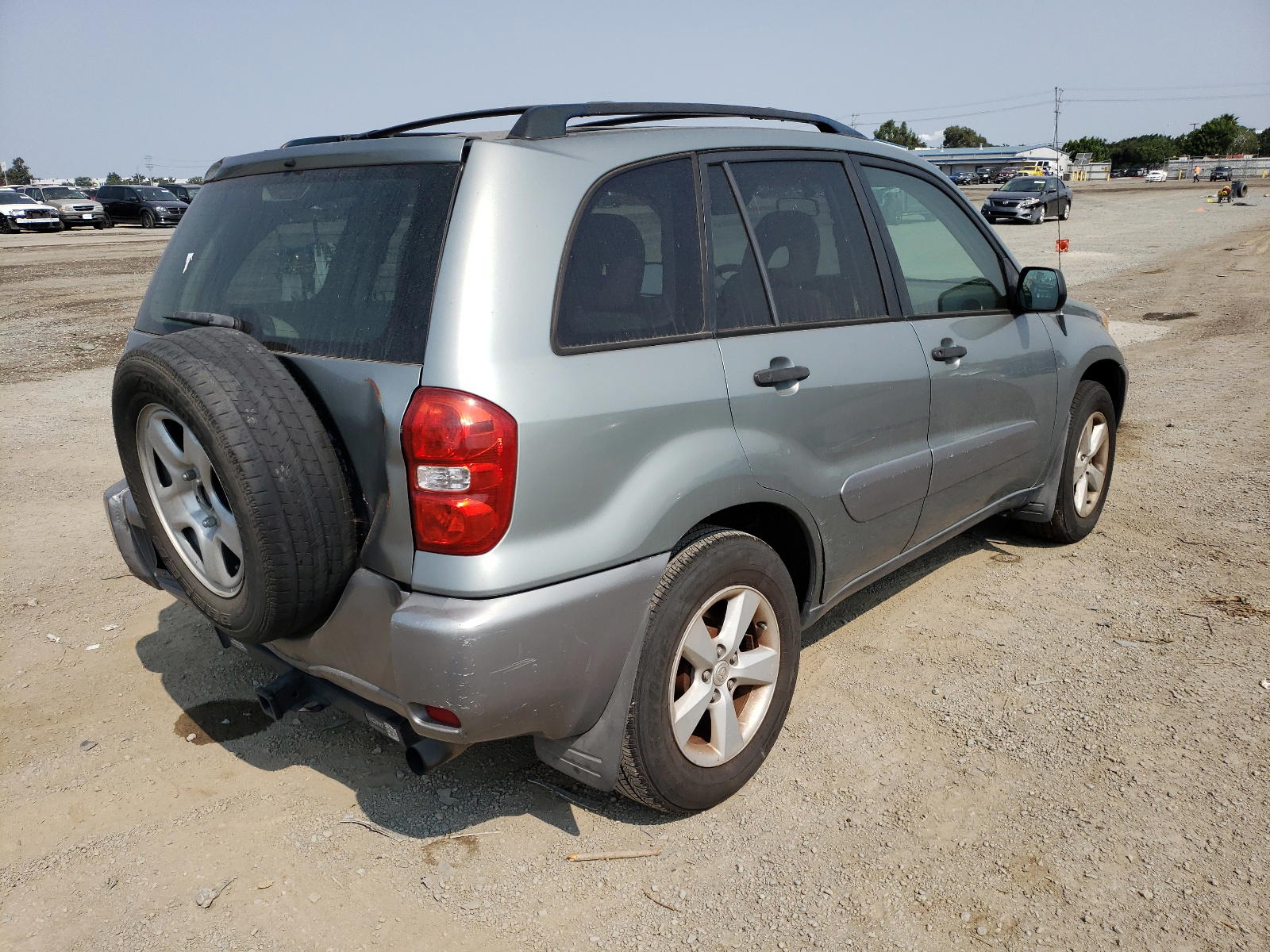Photo 4 from auction – 2004 TOYOTA RAV4 with VIN JTEGD20V040013908