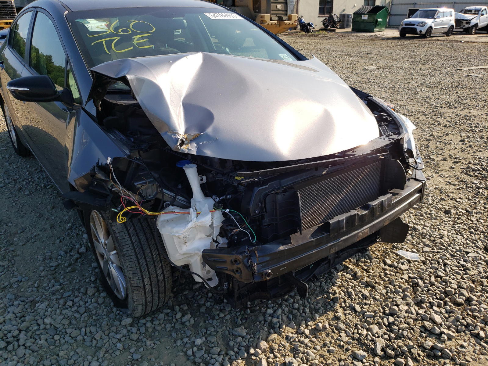 Photo 9 from auction – 2016 KIA FORTE LX with VIN KNAFX4A67G5477289