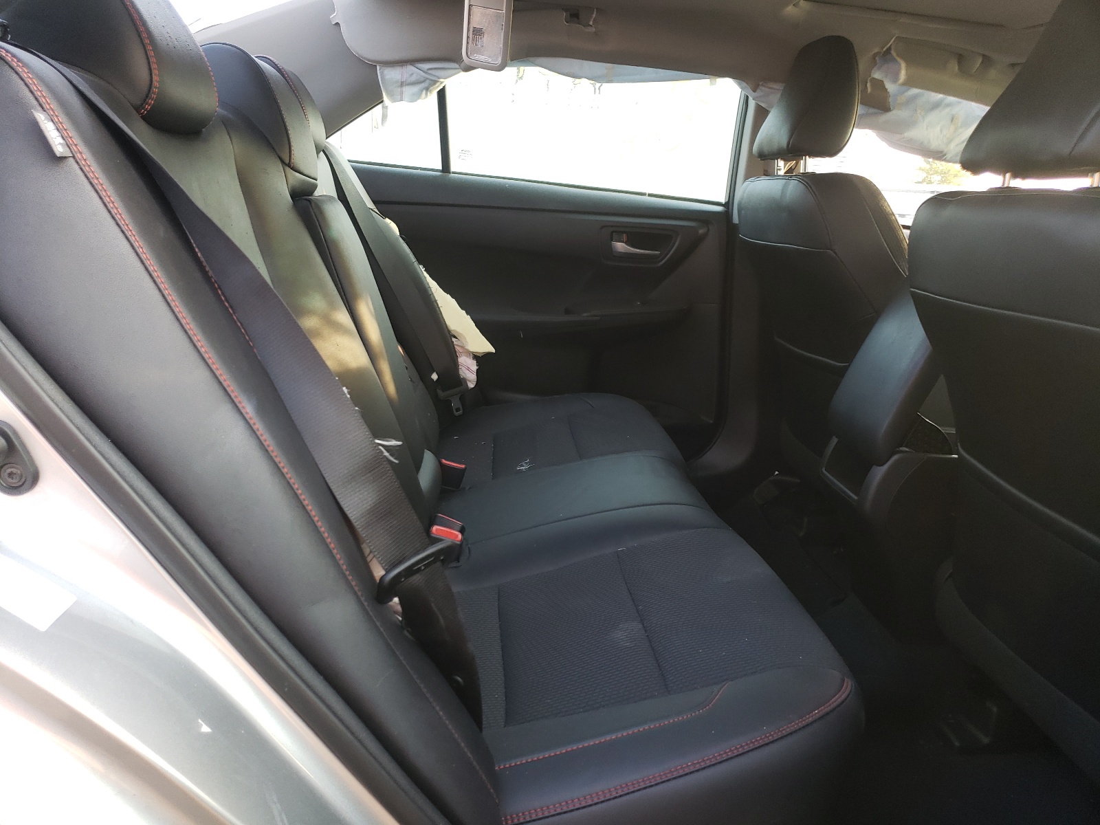 Photo 6 from auction – 2017 TOYOTA CAMRY LE with VIN 4T1BF1FKXHU328452