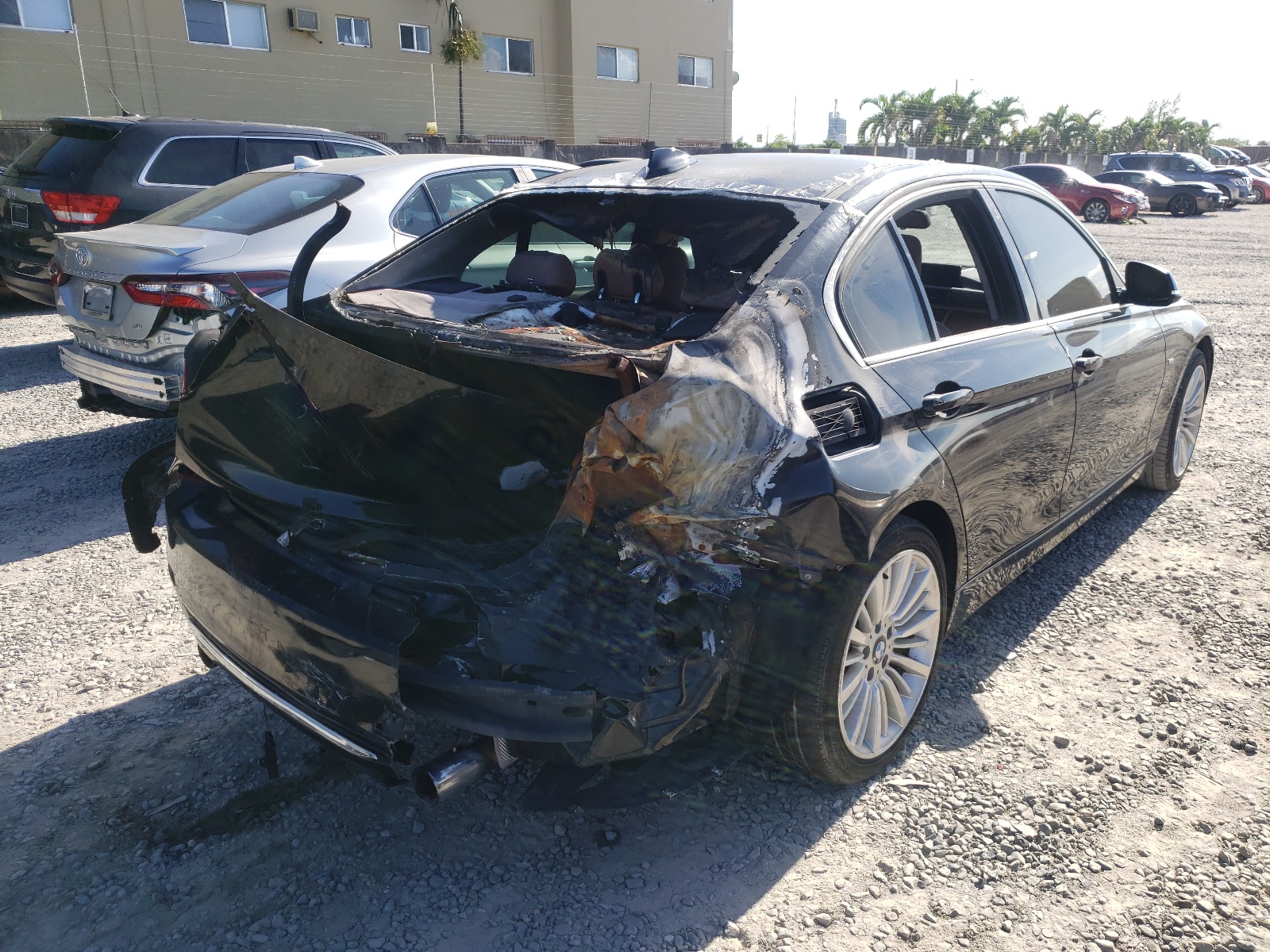 Zdjęcie 4 z aukcji – 2013 BMW 335 I z VIN WBA3A9G56DNP37063