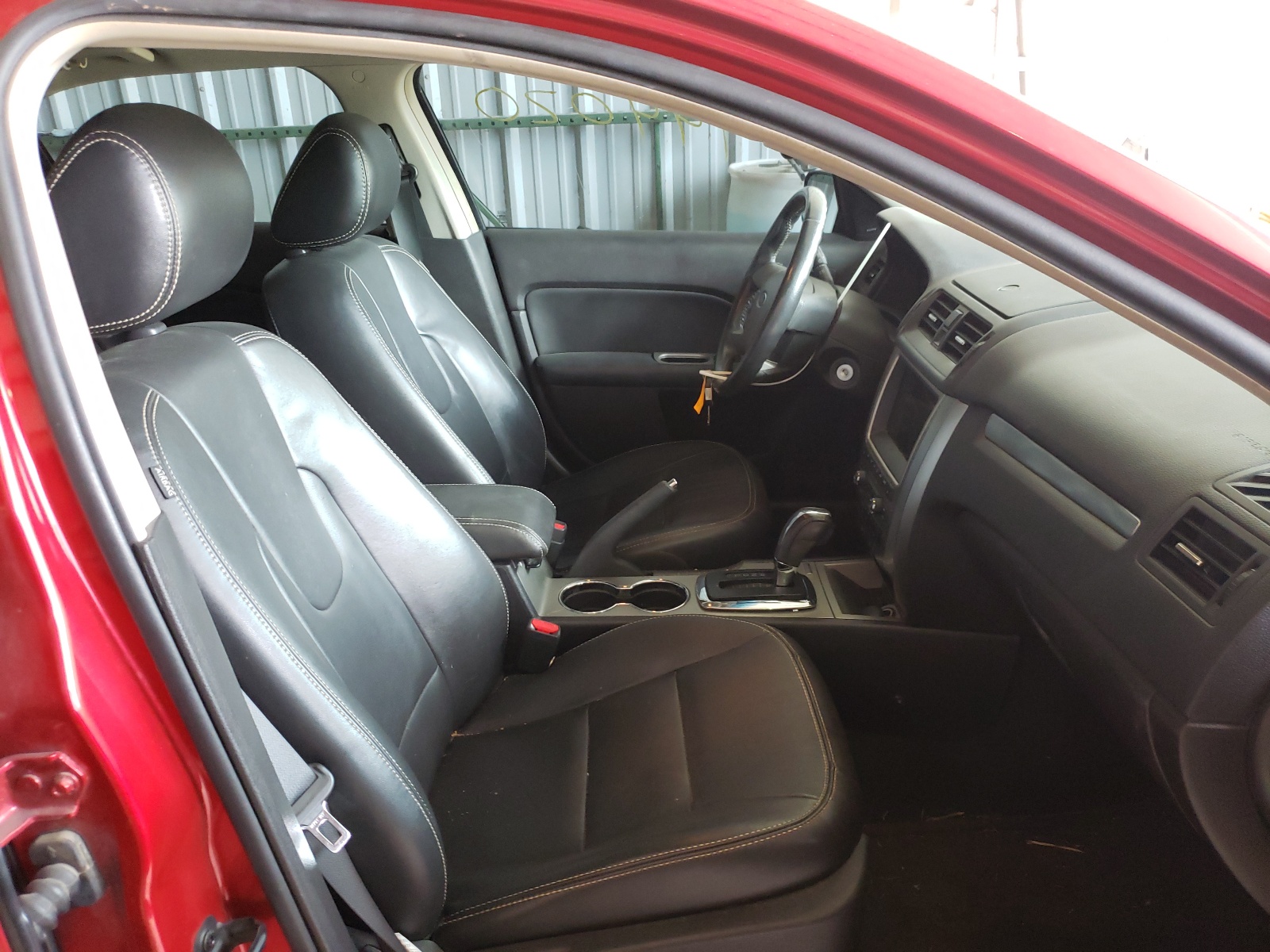 Photo 5 from auction – 2011 FORD FUSION HYB with VIN 3FADP0L30BR267005