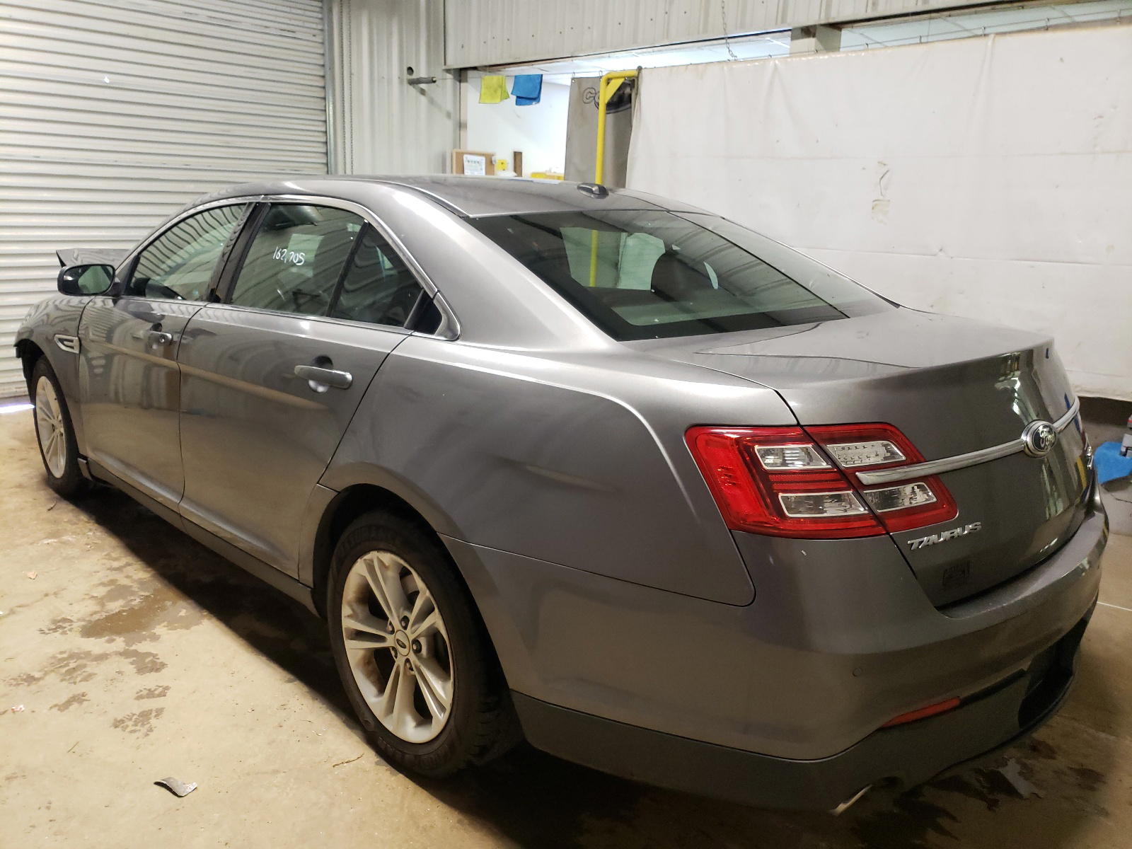 Photo 3 from auction – 2013 FORD TAURUS SEL with VIN 1FAHP2E81DG165910