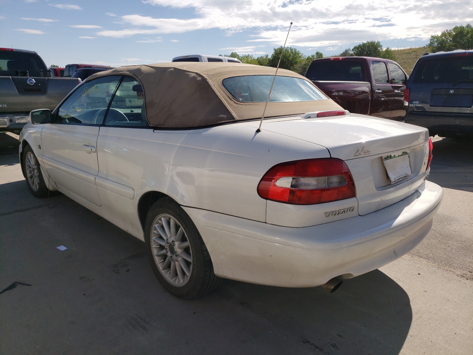 Photo 3 from auction – 2000 VOLVO C70 TURBO with VIN YV1NC56D3YJ010879