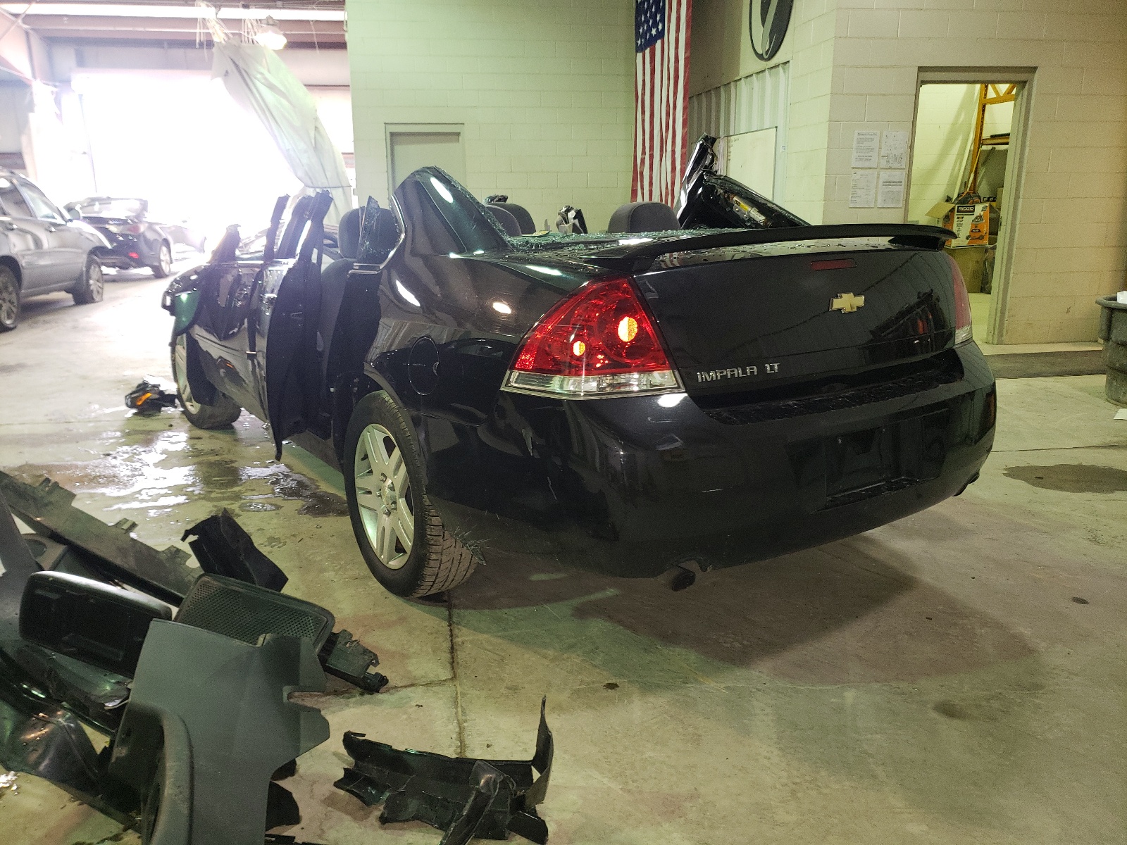 Photo 3 from auction – 2012 CHEVROLET IMPALA LT with VIN 2G1WB5E32C1144123