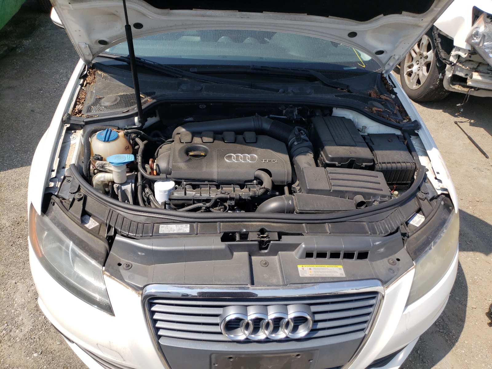 Zdjęcie 7 z aukcji – 2010 AUDI A3 PREMIUM z VIN WAUBEAFM9AA148750