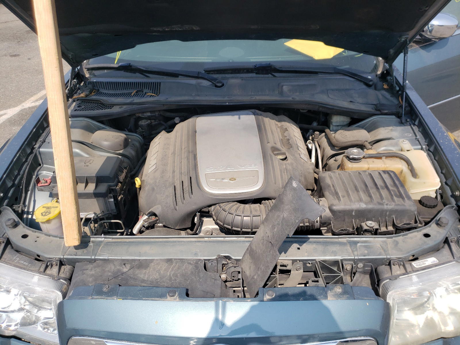 Photo 7 from auction – 2006 CHRYSLER 300C with VIN 2C3KA63H26H209954