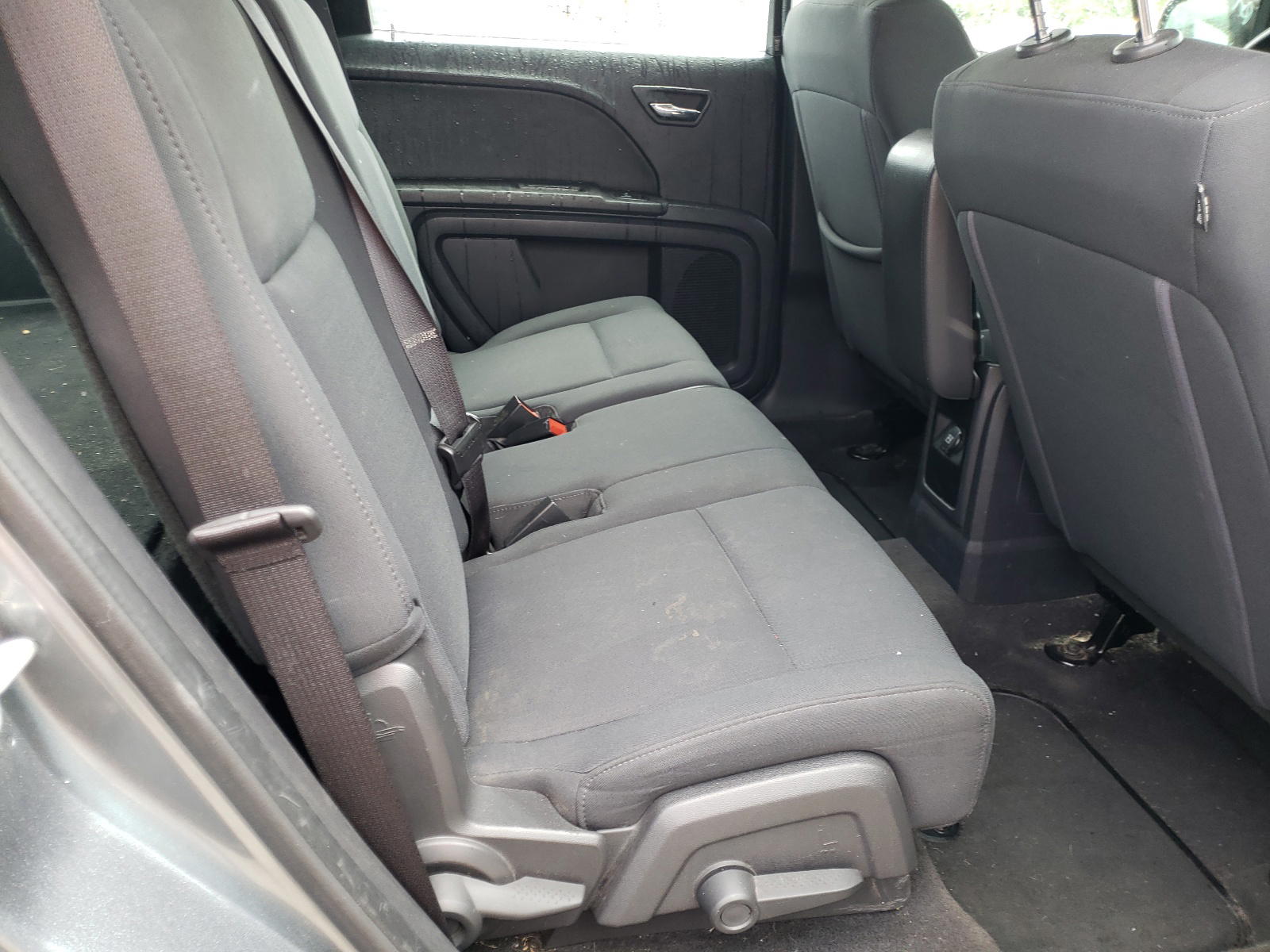 Photo 6 from auction – 2010 DODGE JOURNEY SE with VIN 3D4PG4FB9AT165398