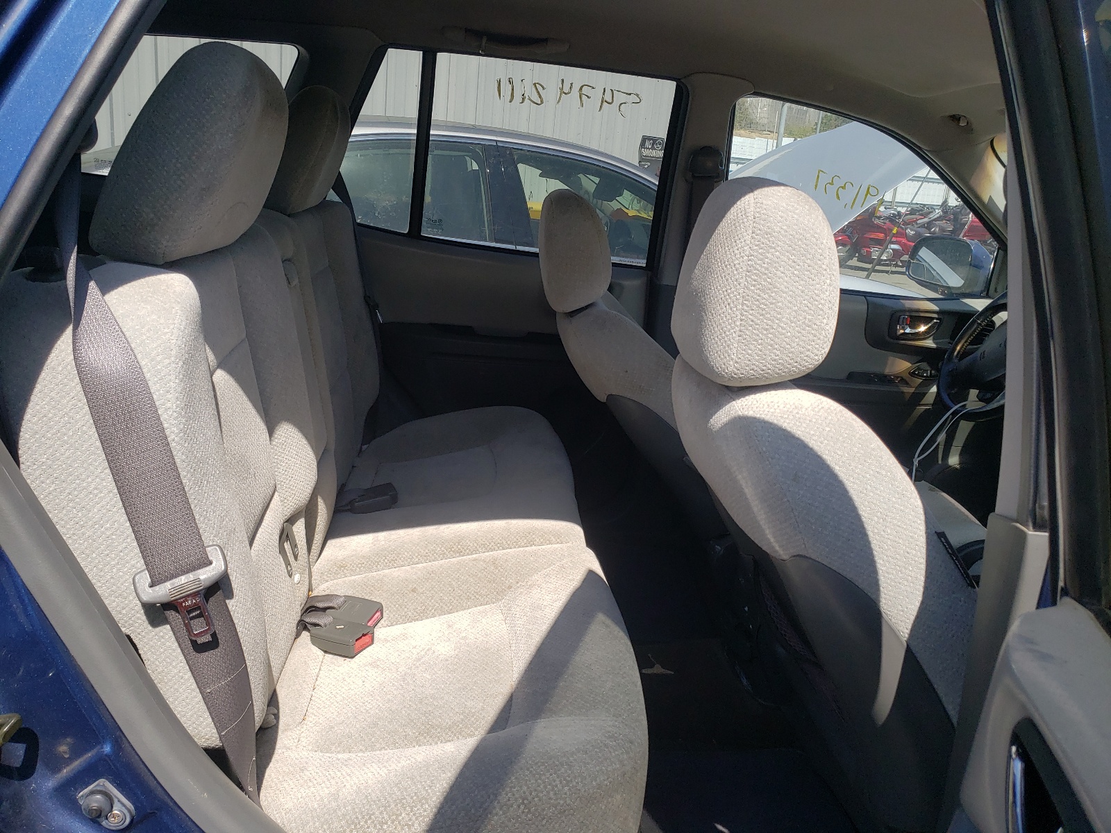 Photo 6 from auction – 2006 HYUNDAI SANTA FE with VIN KM8SC13D76U109203