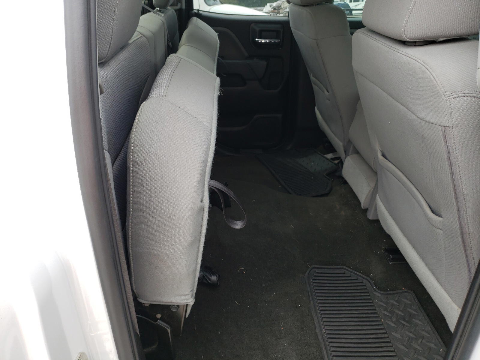 Photo 6 from auction – 2016 CHEVROLET SILVERADO with VIN 1GCVKPEC8GZ303092