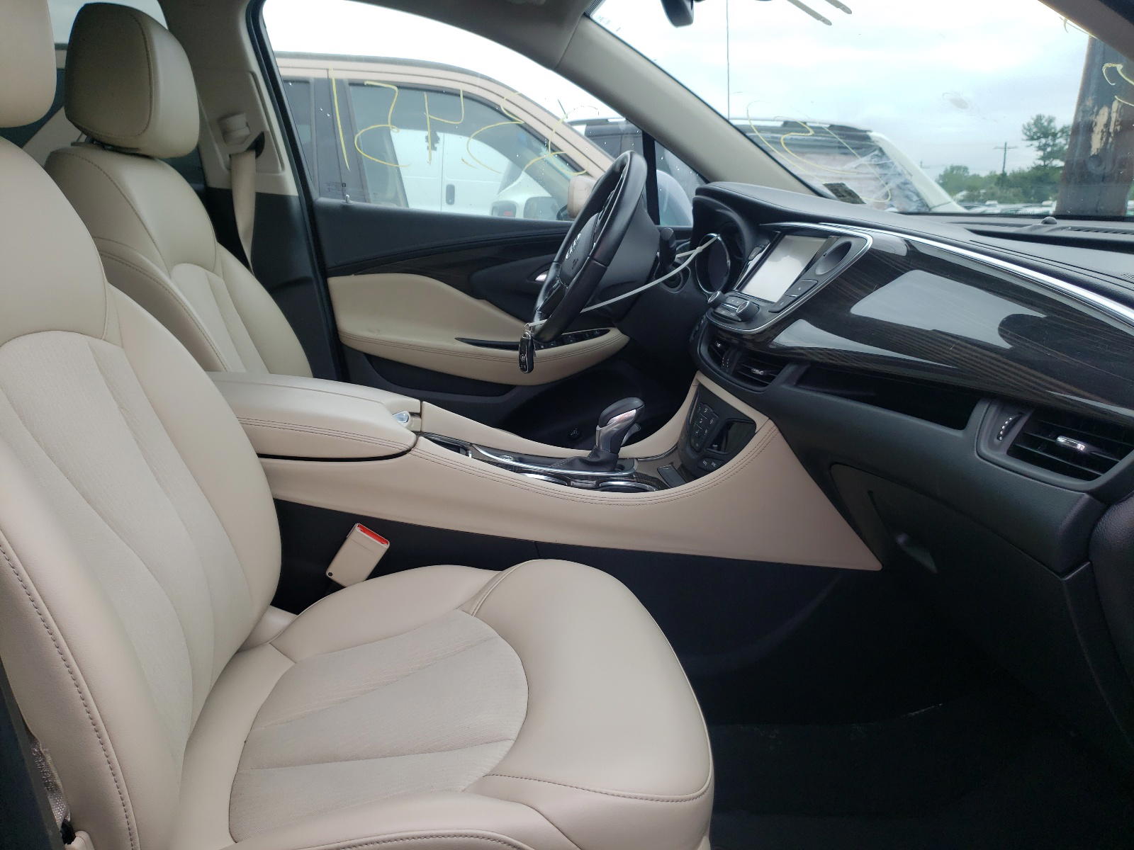 Photo 5 from auction – 2019 BUICK ENVISION P with VIN LRBFXBSA9KD008518