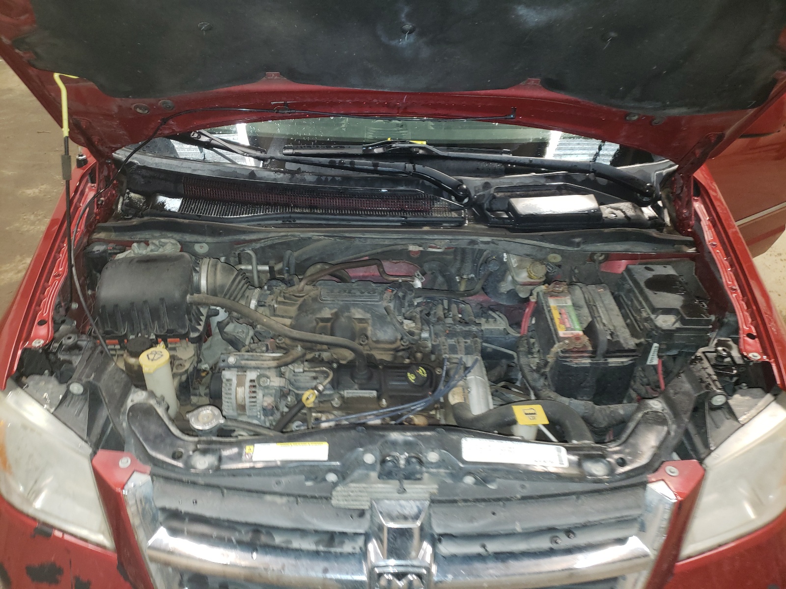 Photo 7 from auction – 2009 DODGE GRAND CARA with VIN 2D8HN541X9R671636
