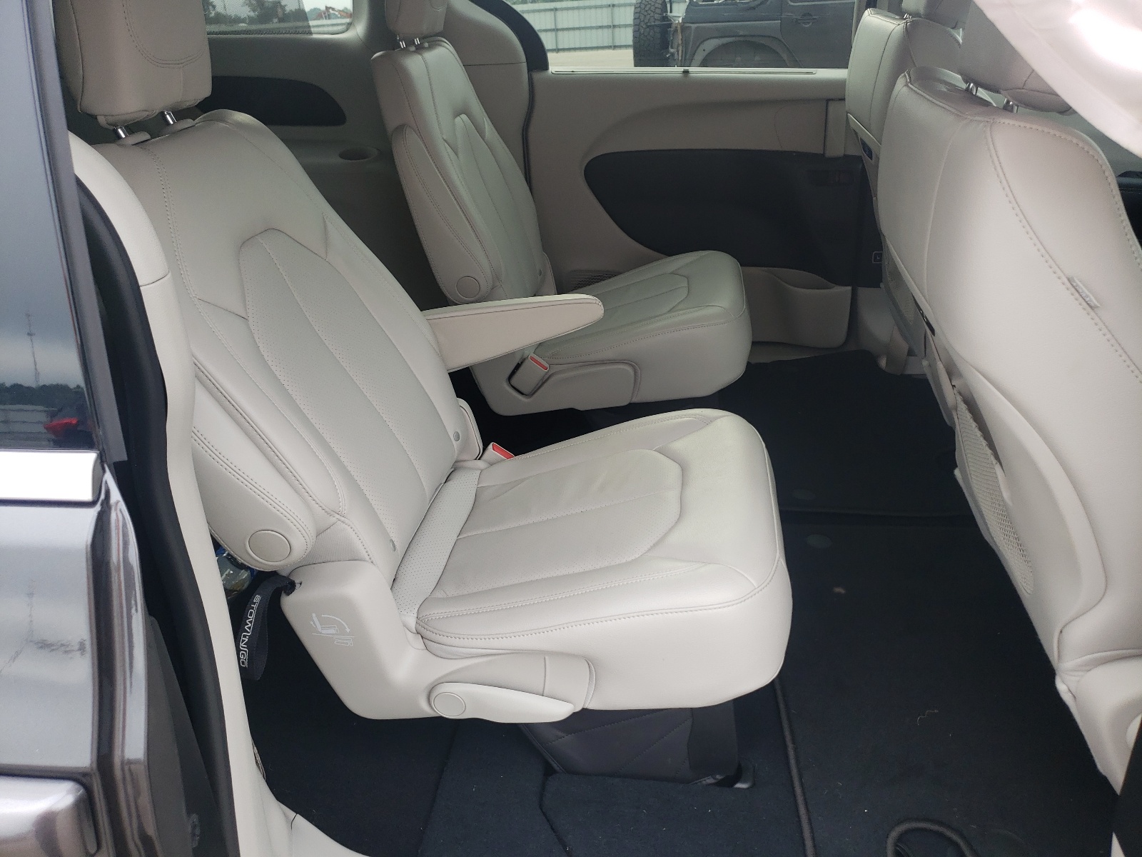 صورة رقم 6 من المزاد - 2021 CHRYSLER PACIFICA T مع VIN 2C4RC1BG6MR560194