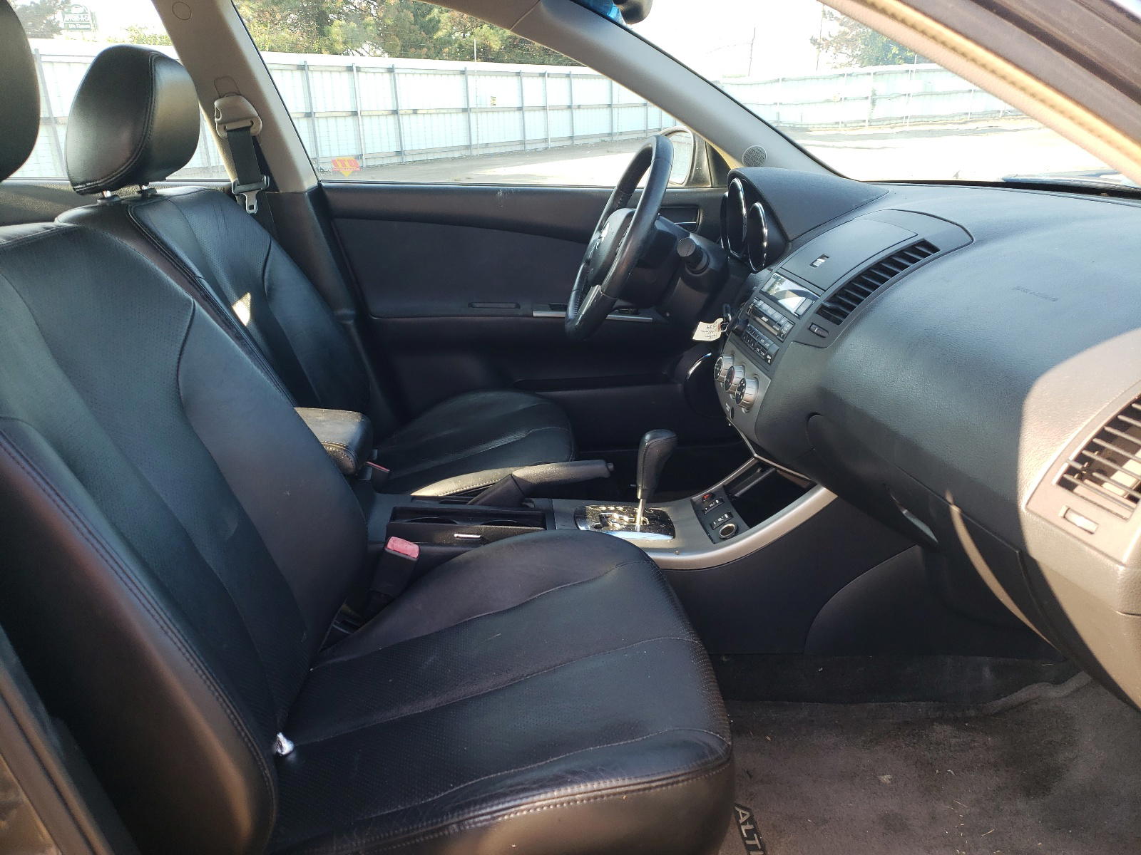 Photo 5 from auction – 2005 NISSAN ALTIMA SE with VIN 1N4BL11D85C271908