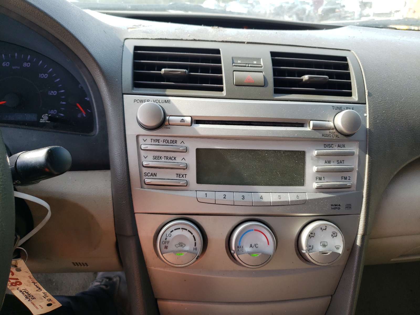 Photo 9 from auction – 2010 TOYOTA CAMRY BASE with VIN 4T4BF3EKXAR035868