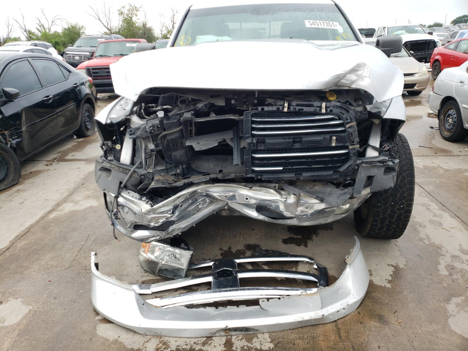 Photo 9 from auction – 2015 RAM 1500 SLT with VIN 1C6RR6LT8FS604888