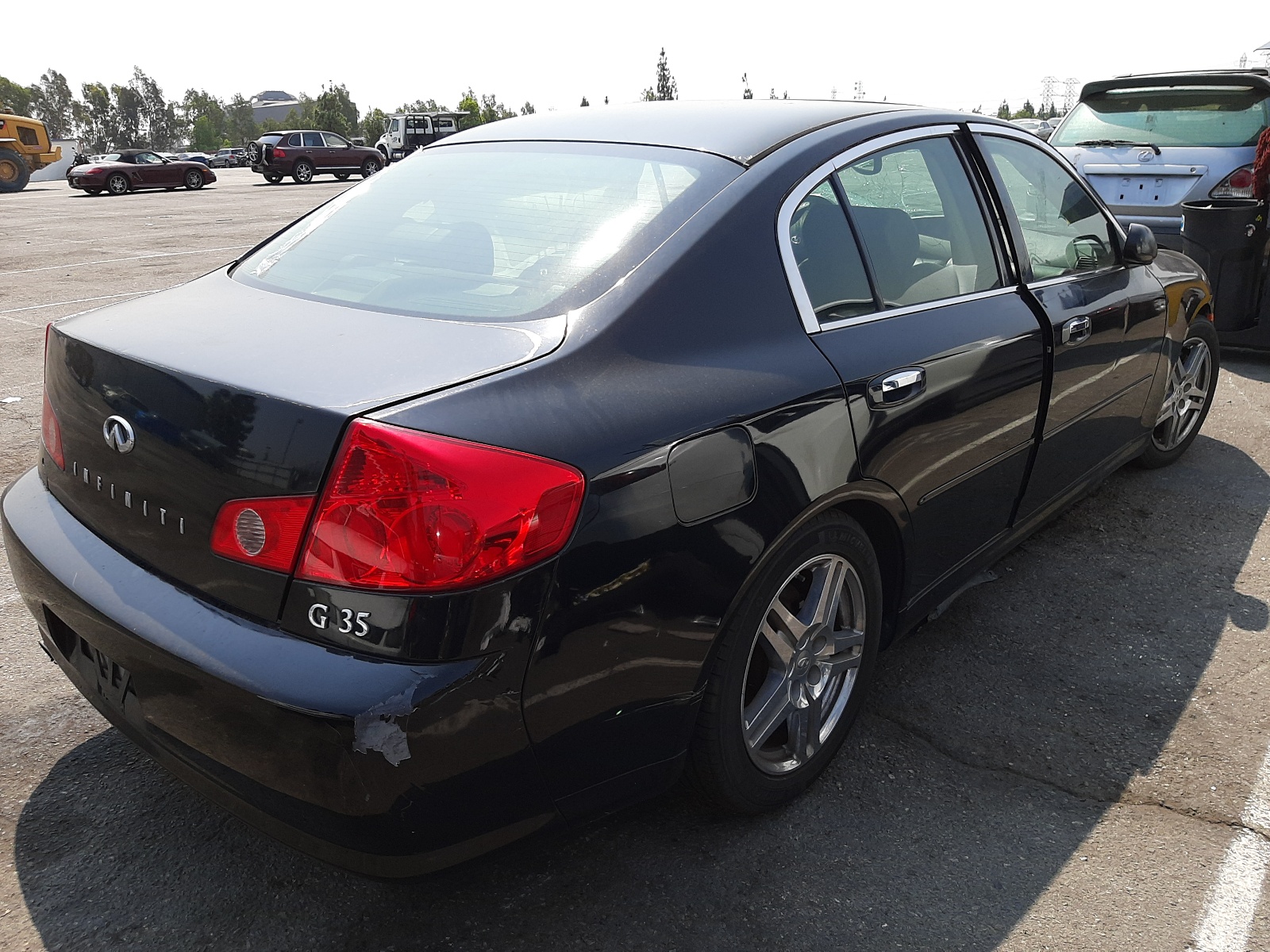 Photo 4 from auction – 2005 INFINITI G35 with VIN JNKCV51E25M211575