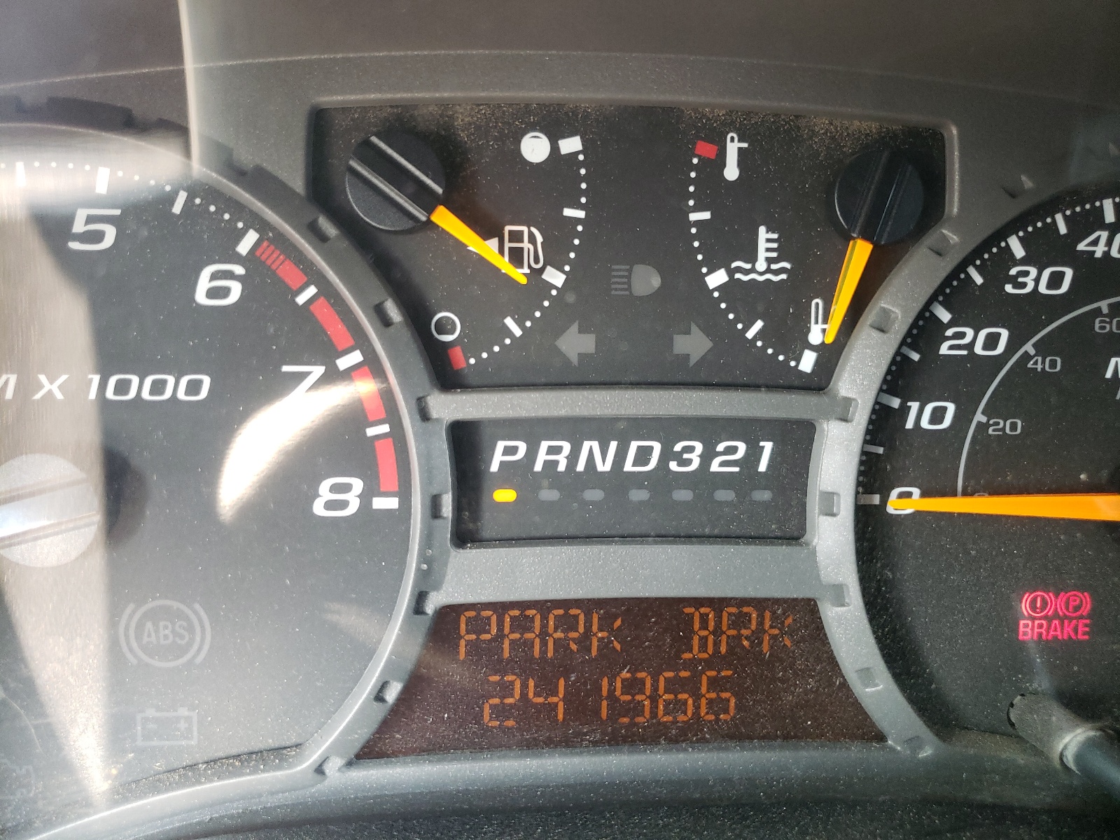Photo 8 from auction – 2005 GMC CANYON with VIN 1GTDT136658115760