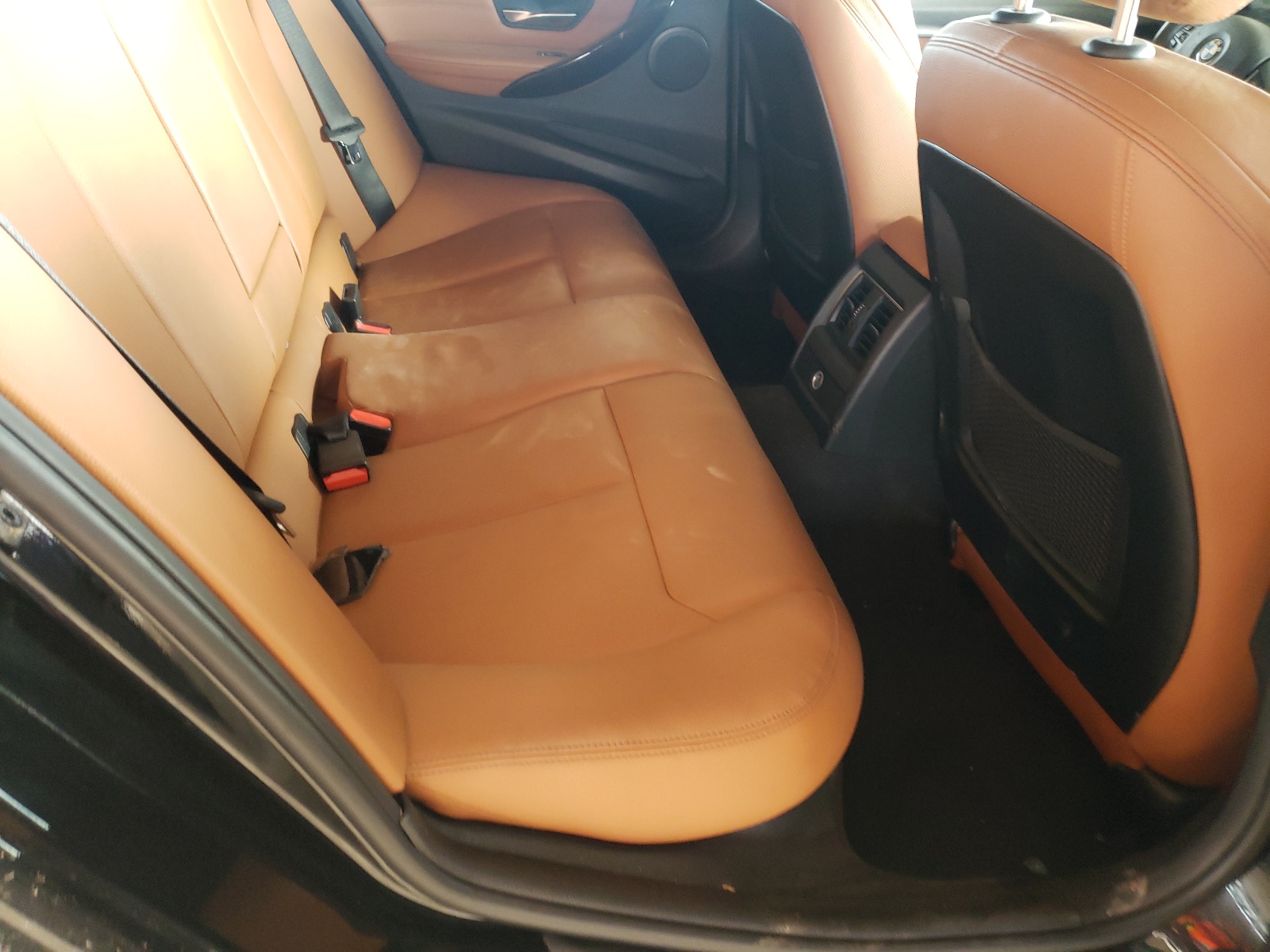 Photo 6 from auction – 2016 BMW 328 I SULE with VIN WBA8E9G53GNT45558