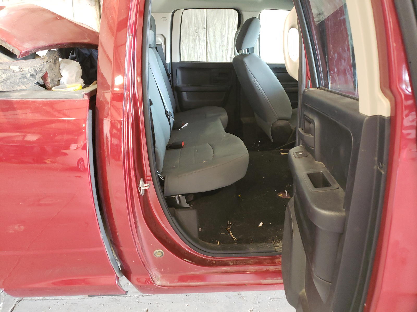 Photo 6 from auction – 2014 RAM 1500 ST with VIN 1C6RR7FT4ES242767