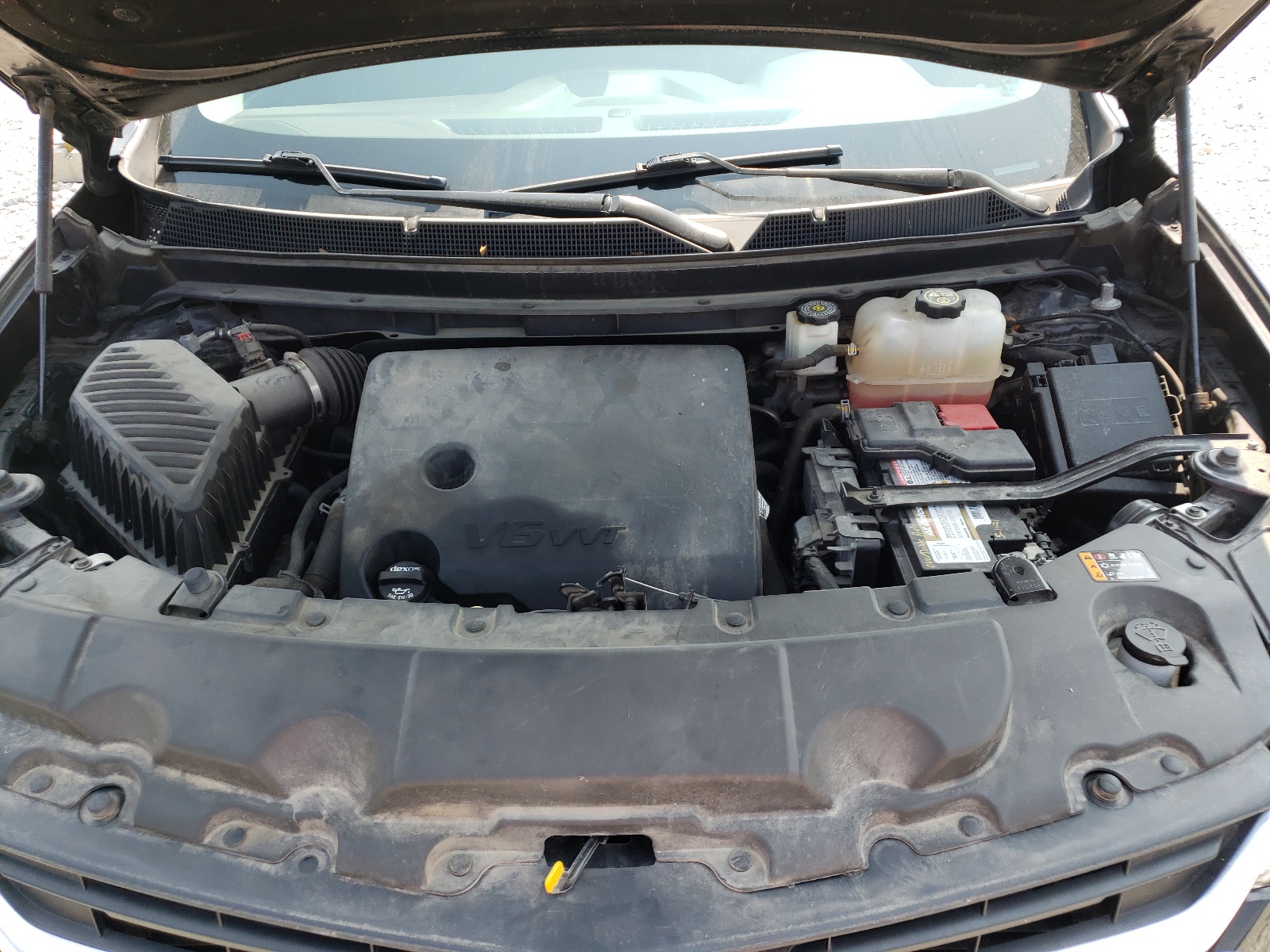 Photo 7 from auction – 2018 CHEVROLET TRAVERSE L with VIN 1GNERFKW4JJ182367