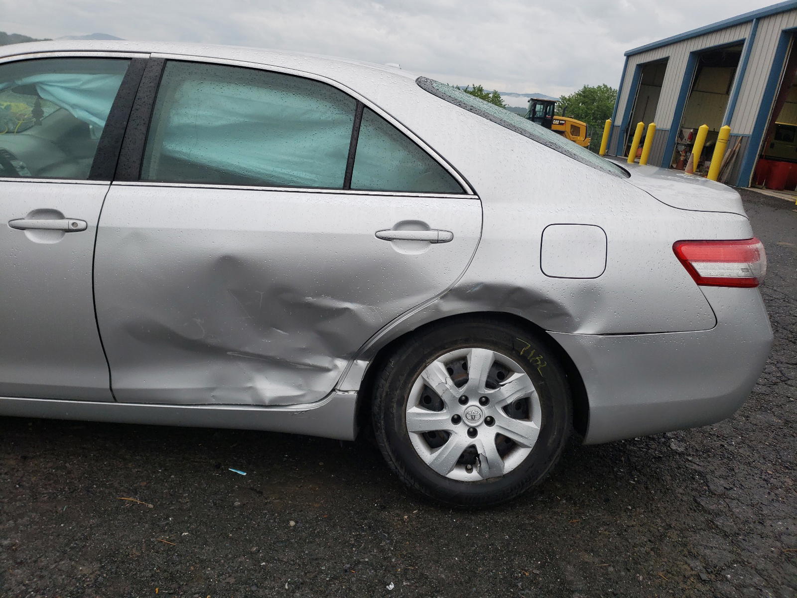 Photo 9 from auction – 2011 TOYOTA CAMRY BASE with VIN 4T1BF3EK9BU662024
