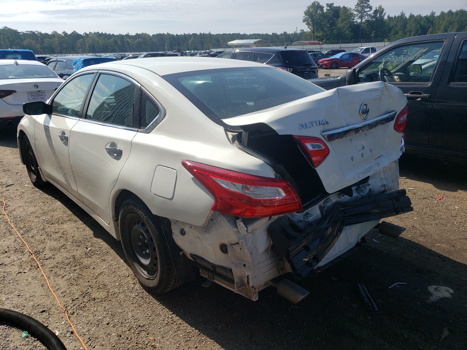 Photo 3 from auction – 2017 NISSAN ALTIMA 2.5 with VIN 1N4AL3AP5HC221151