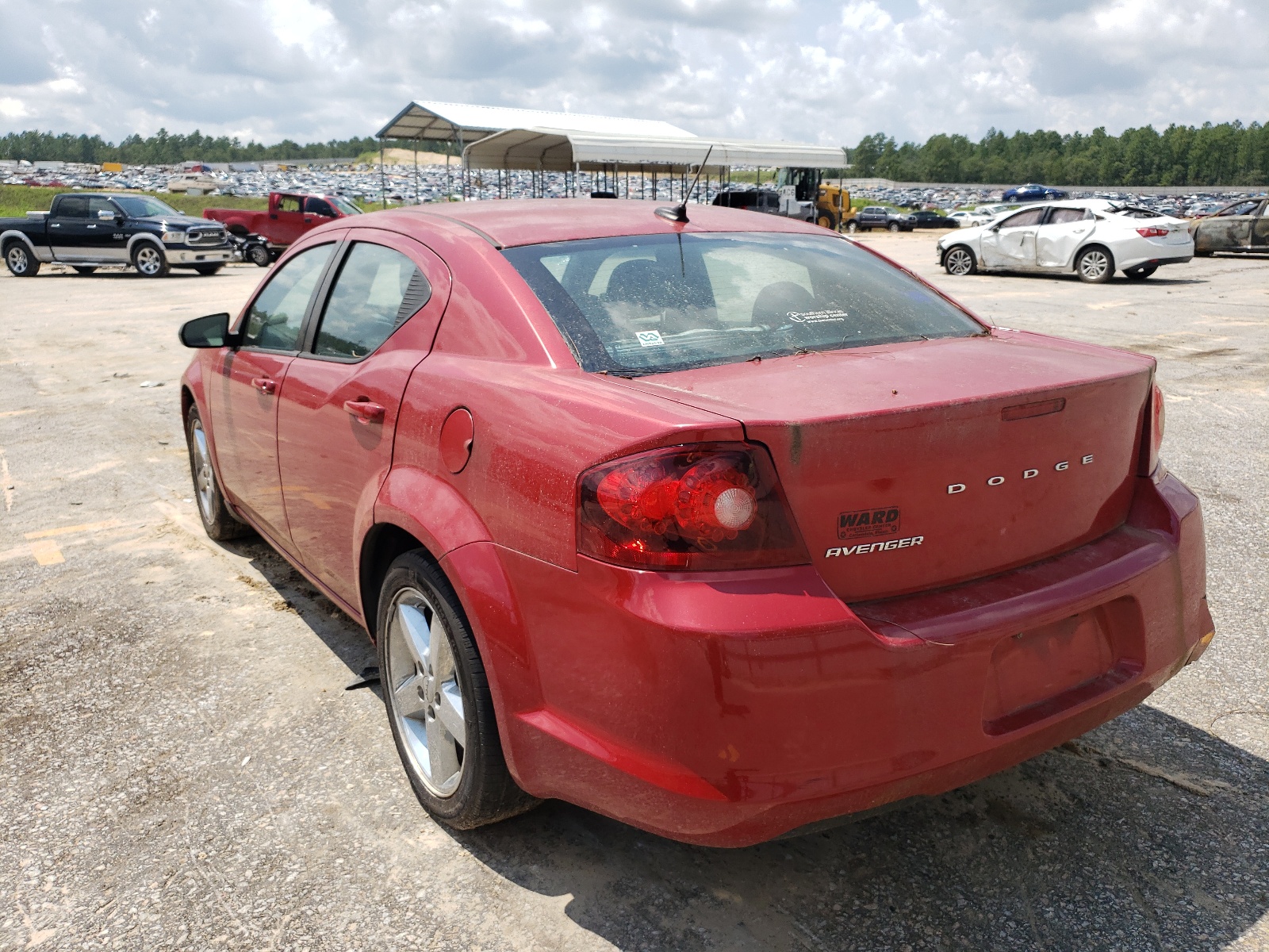 Фото 3 с аукциона – 2013 DODGE AVENGER SE с VIN 1C3CDZAB3DN618626