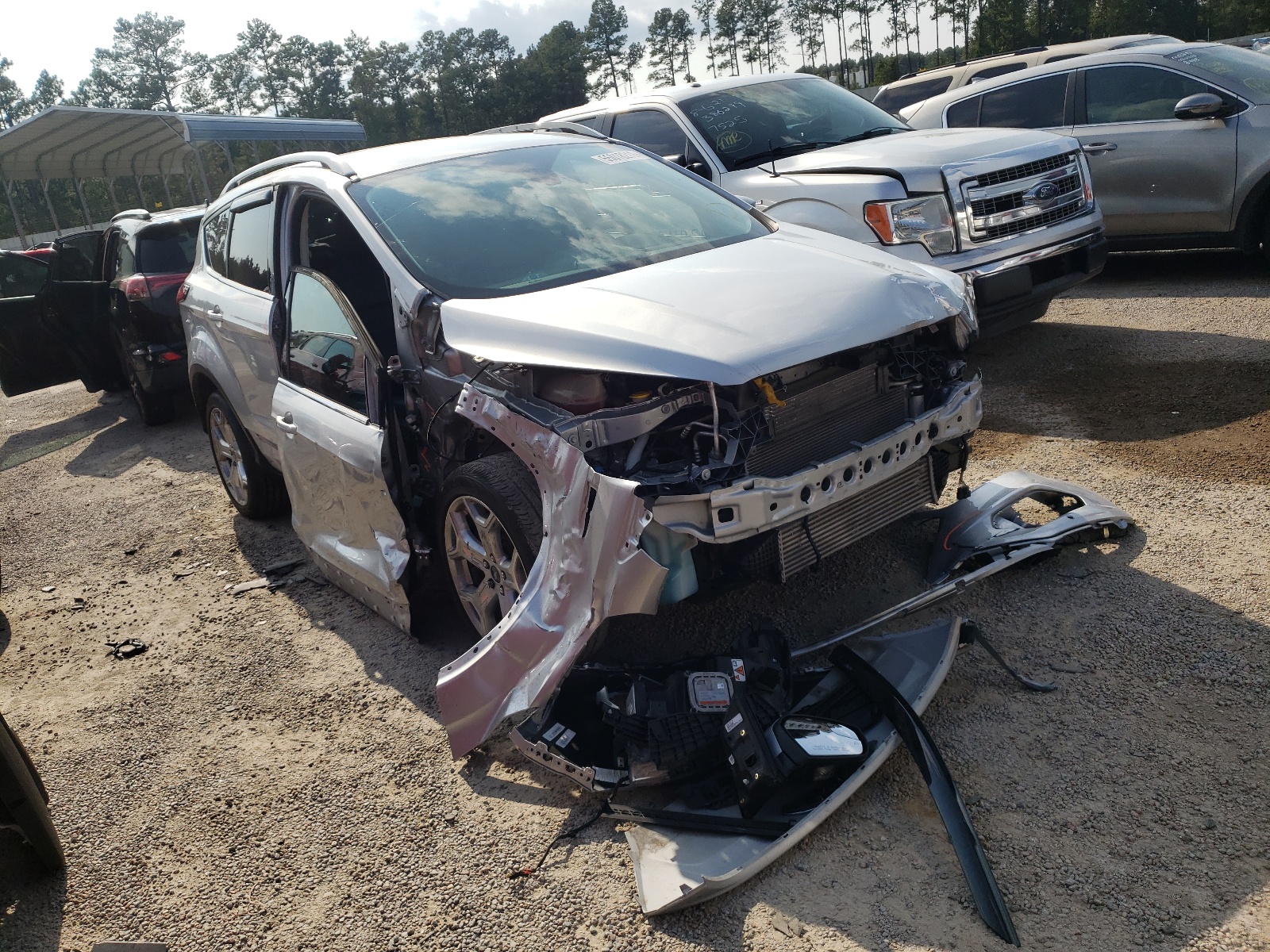 Photo 1 from auction – 2019 FORD ESCAPE TIT with VIN 1FMCU0J97KUA59195