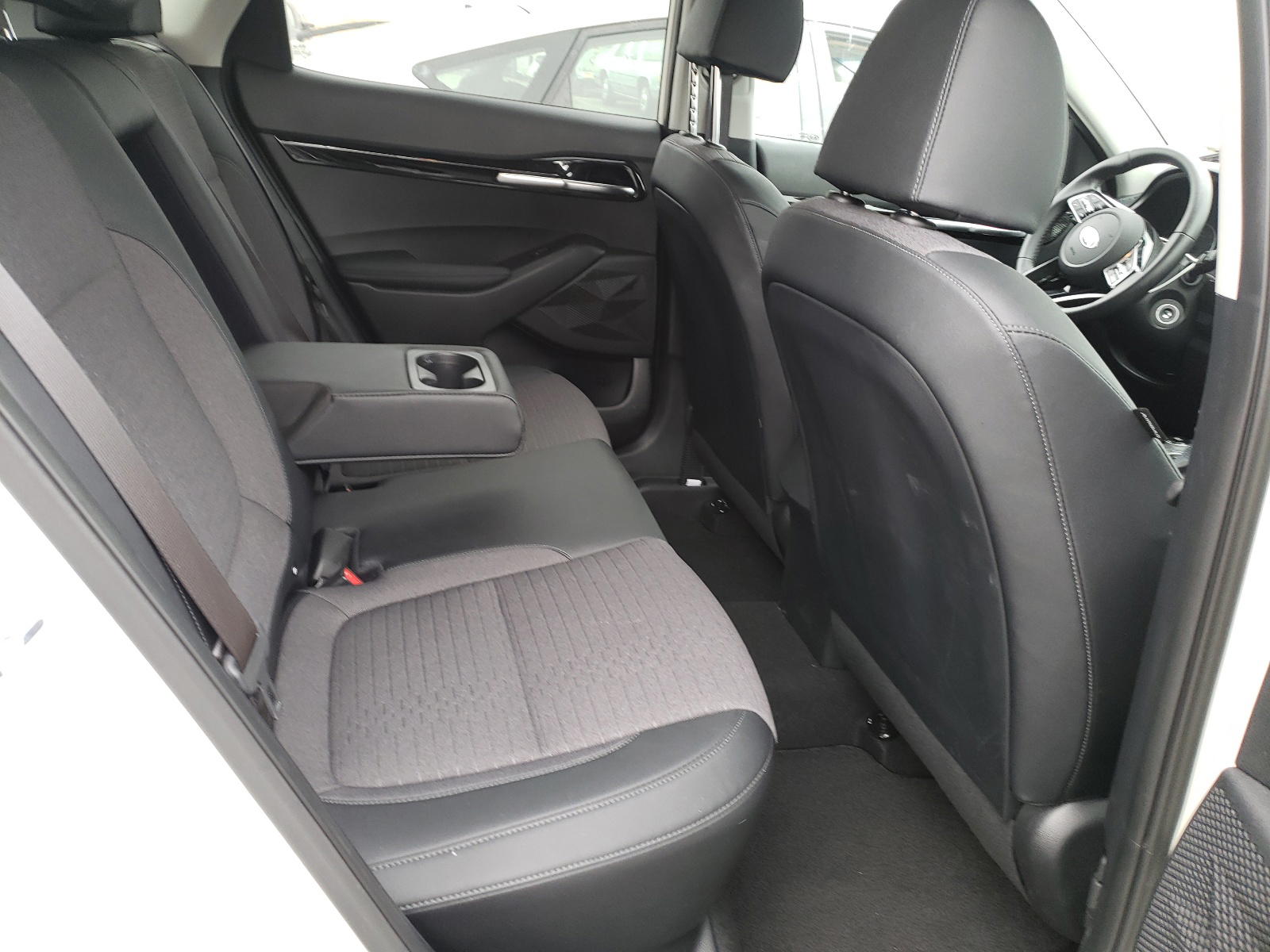 Photo 6 from auction – 2021 KIA SELTOS S with VIN KNDEU2AA0M7195155