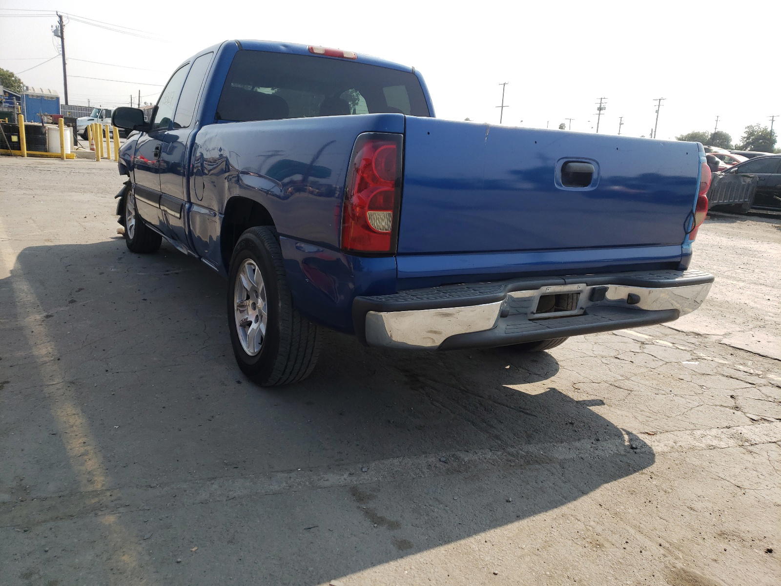 Photo 3 from auction – 2004 CHEVROLET SILVERADO with VIN 1GCEC19X94Z269876
