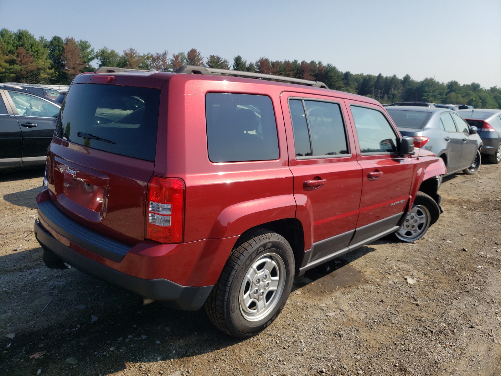Photo 4 from auction – 2015 JEEP PATRIOT SP with VIN 1C4NJPBA6FD170544