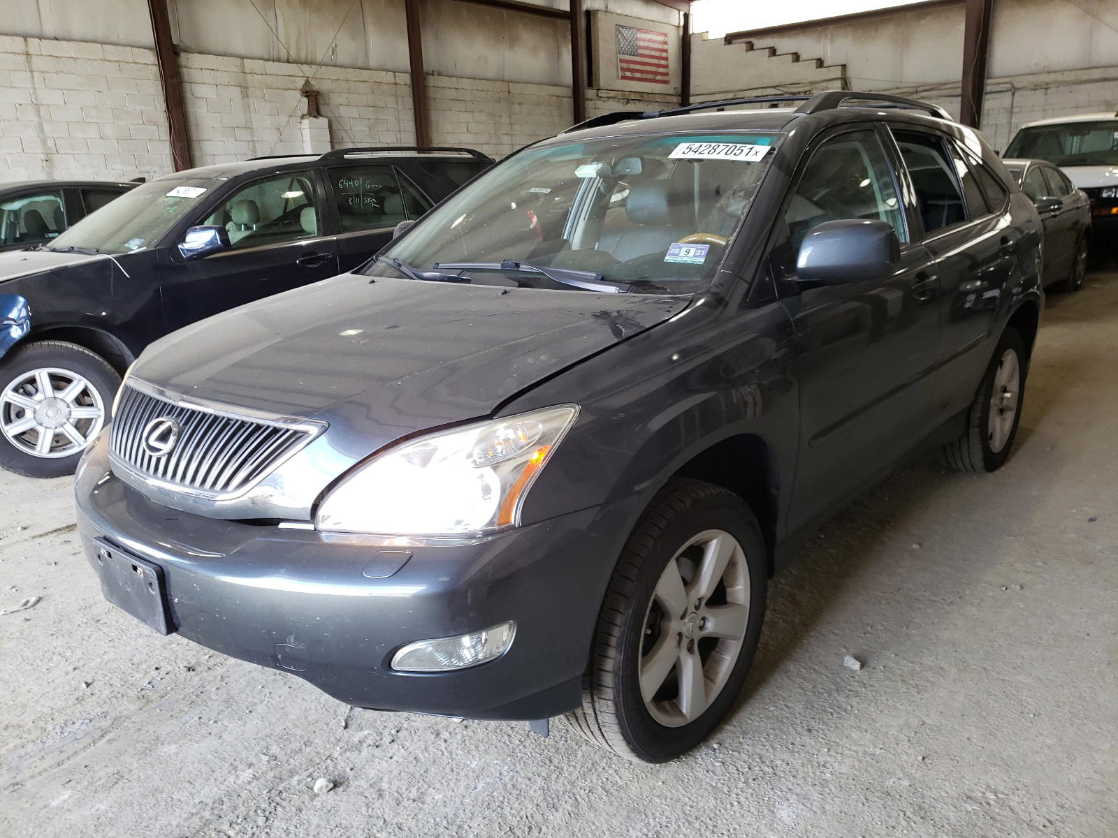 Photo 2 from auction – 2007 LEXUS RX 350 with VIN 2T2HK31UX7C045443