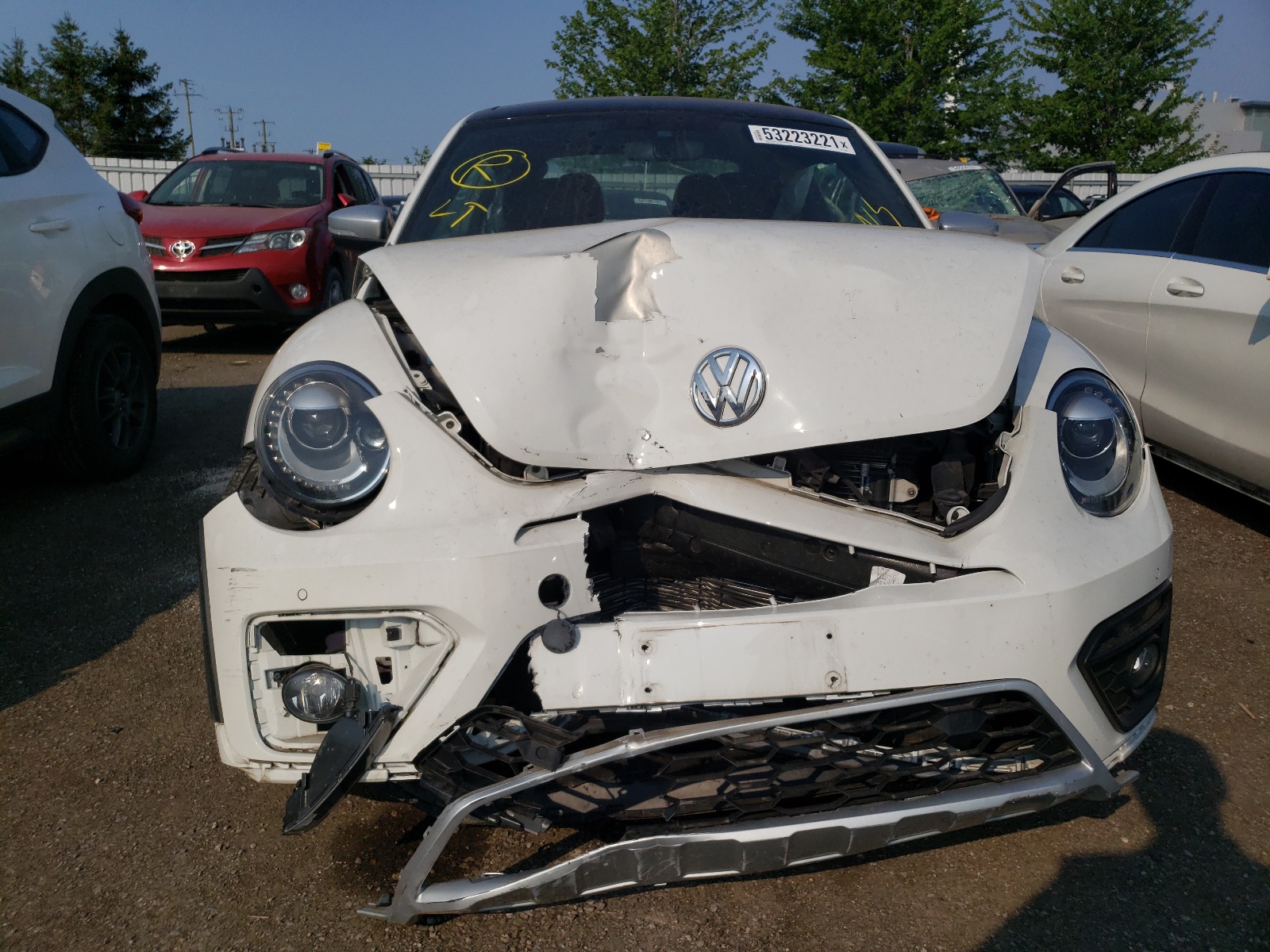 Photo 9 from auction – 2019 VOLKSWAGEN BEETLE DUN with VIN 3VWSD7AT4KM708361