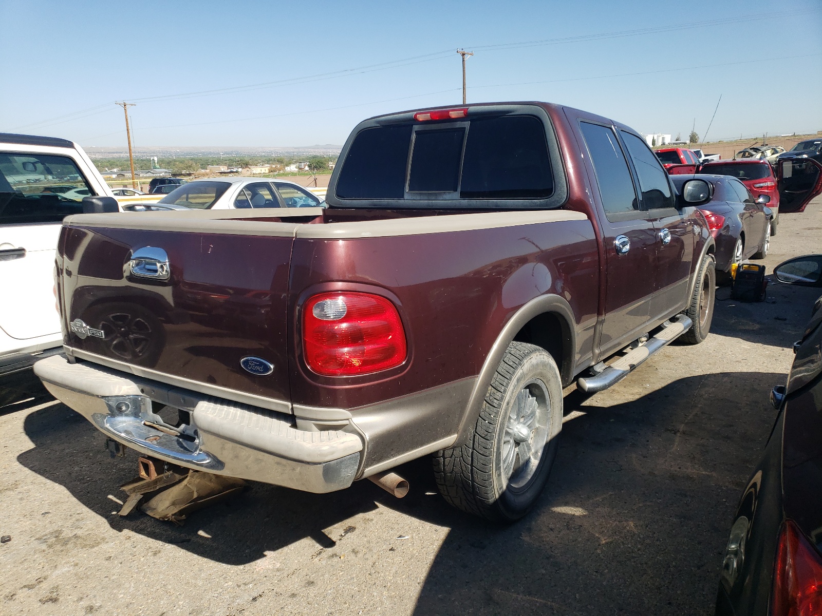 Photo 4 from auction – 2003 FORD F150 SUPER with VIN 1FTRW07L73KD27347
