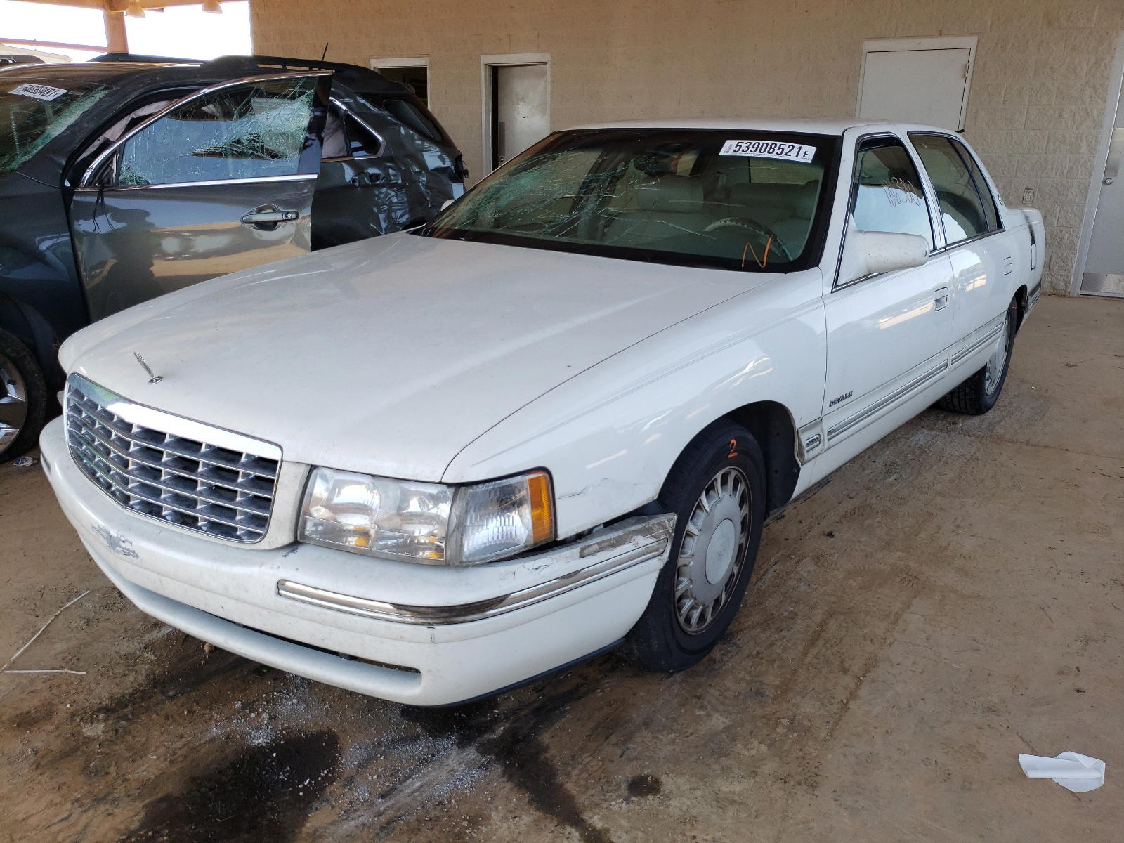Photo 2 from auction – 1998 CADILLAC DEVILLE with VIN 1G6KD54Y8WU756397