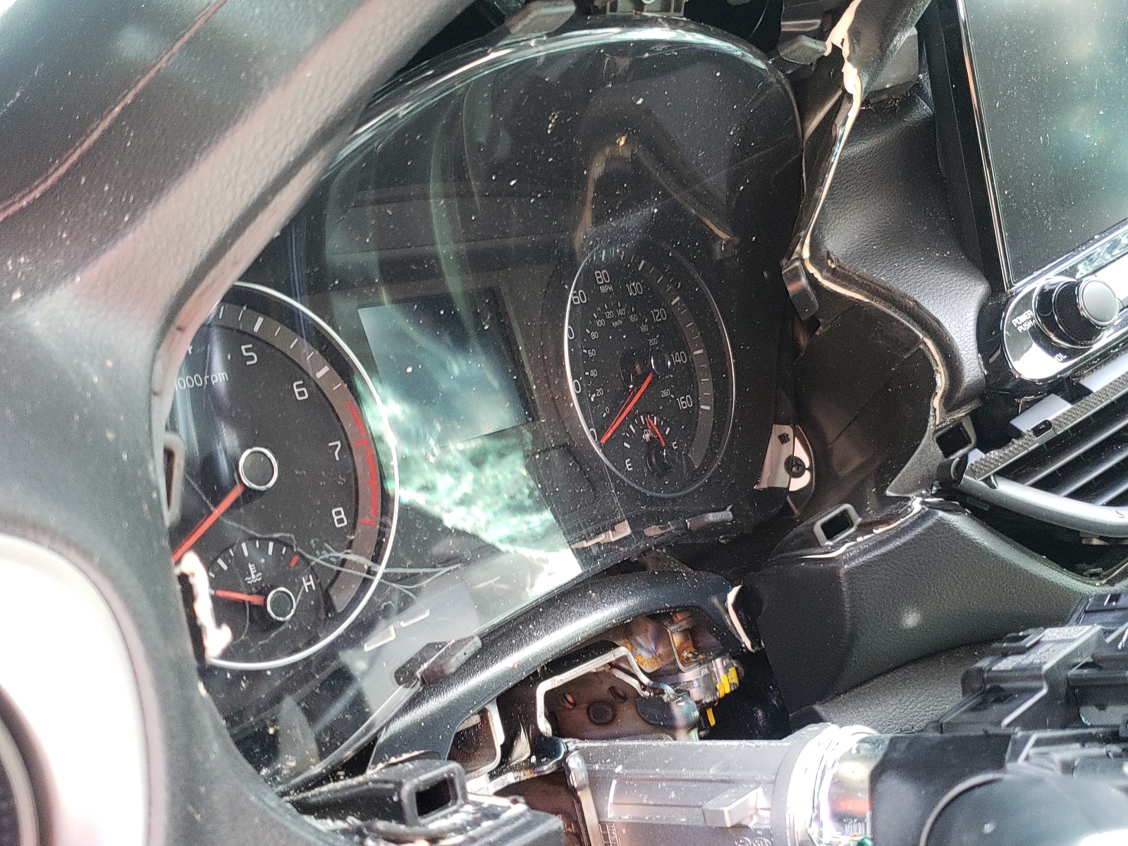 Photo 8 from auction – 2021 KIA FORTE FE with VIN 3KPF24AD1ME330918