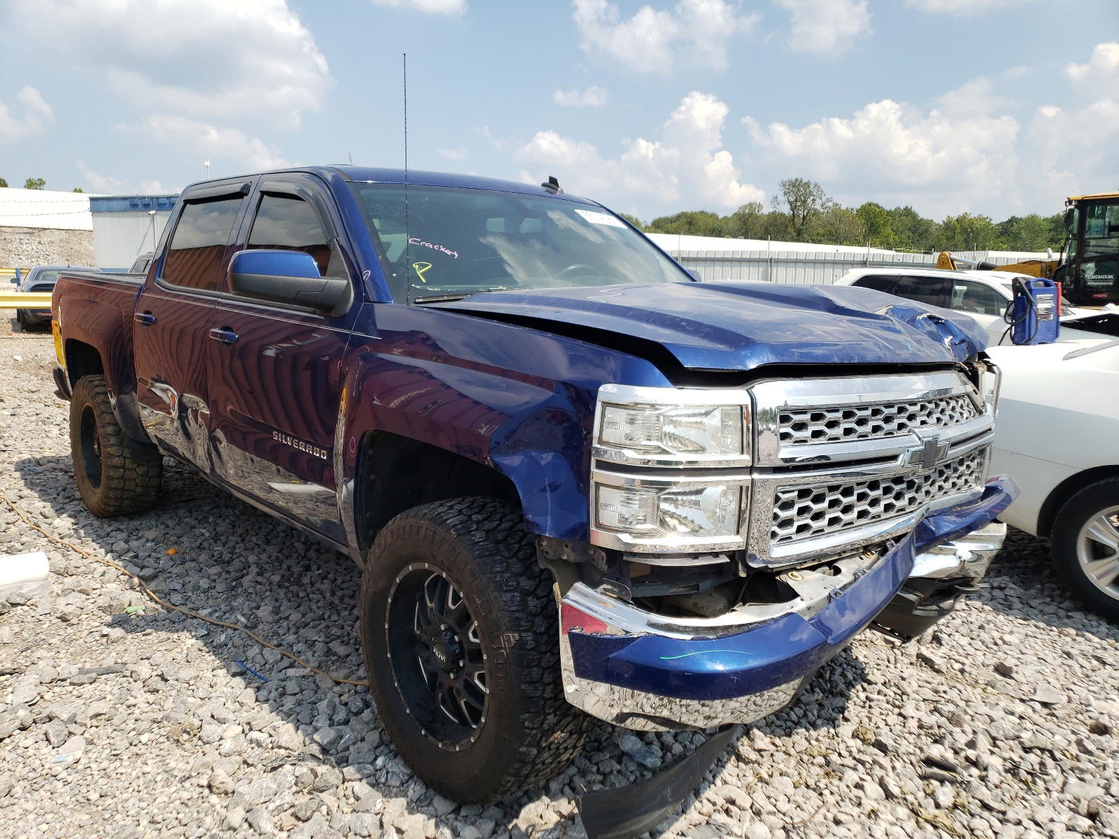 CHEVROLET SILVERADO 2014 with VIN 3GCUKREC3EG195601 - Photo from auction