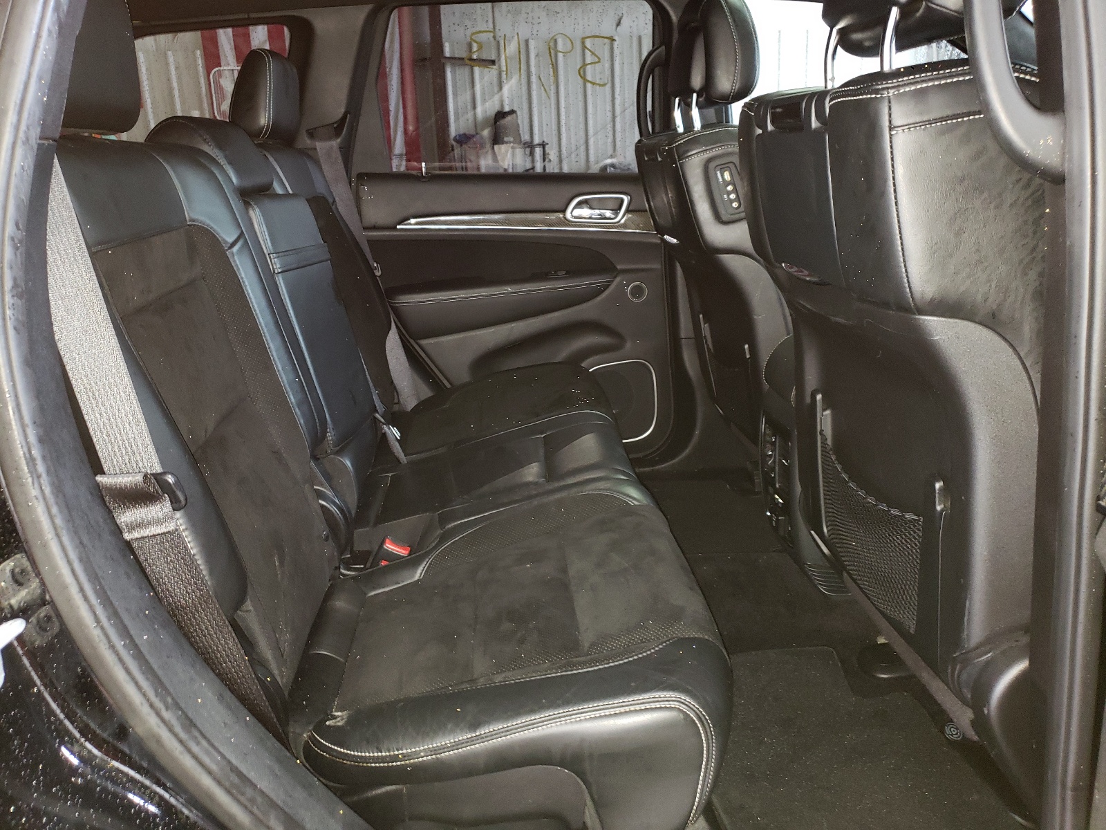 Photo 6 from auction – 2017 JEEP GRAND CHER with VIN 1C4RJFDJ9HC660249
