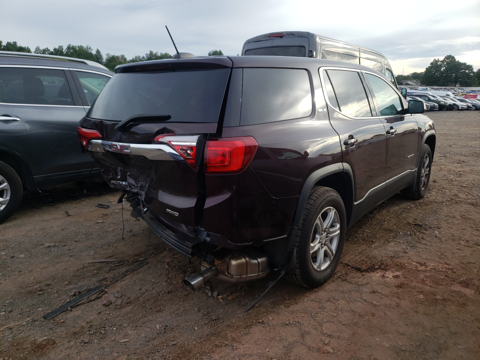 Zdjęcie 4 z aukcji – 2018 GMC ACADIA SLE z VIN 1GKKNRLS2JZ183382