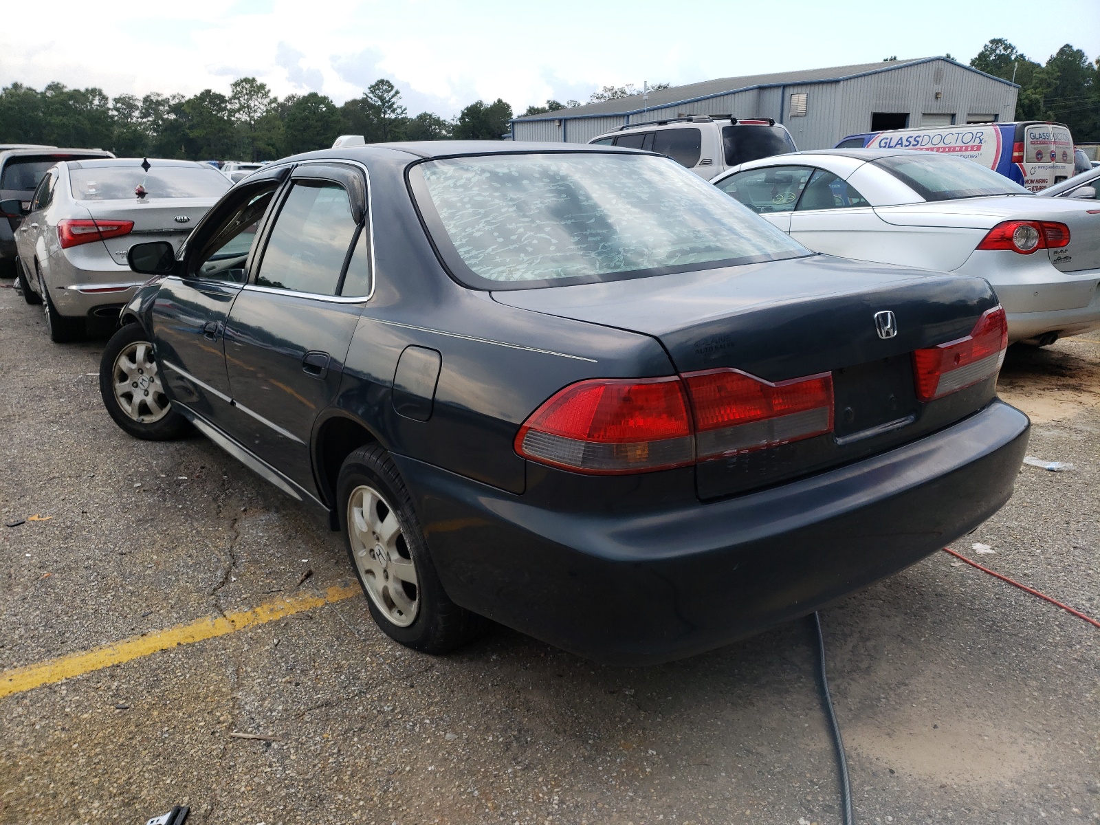 Photo 3 from auction – 2001 HONDA ACCORD EX with VIN 1HGCG55671A014963