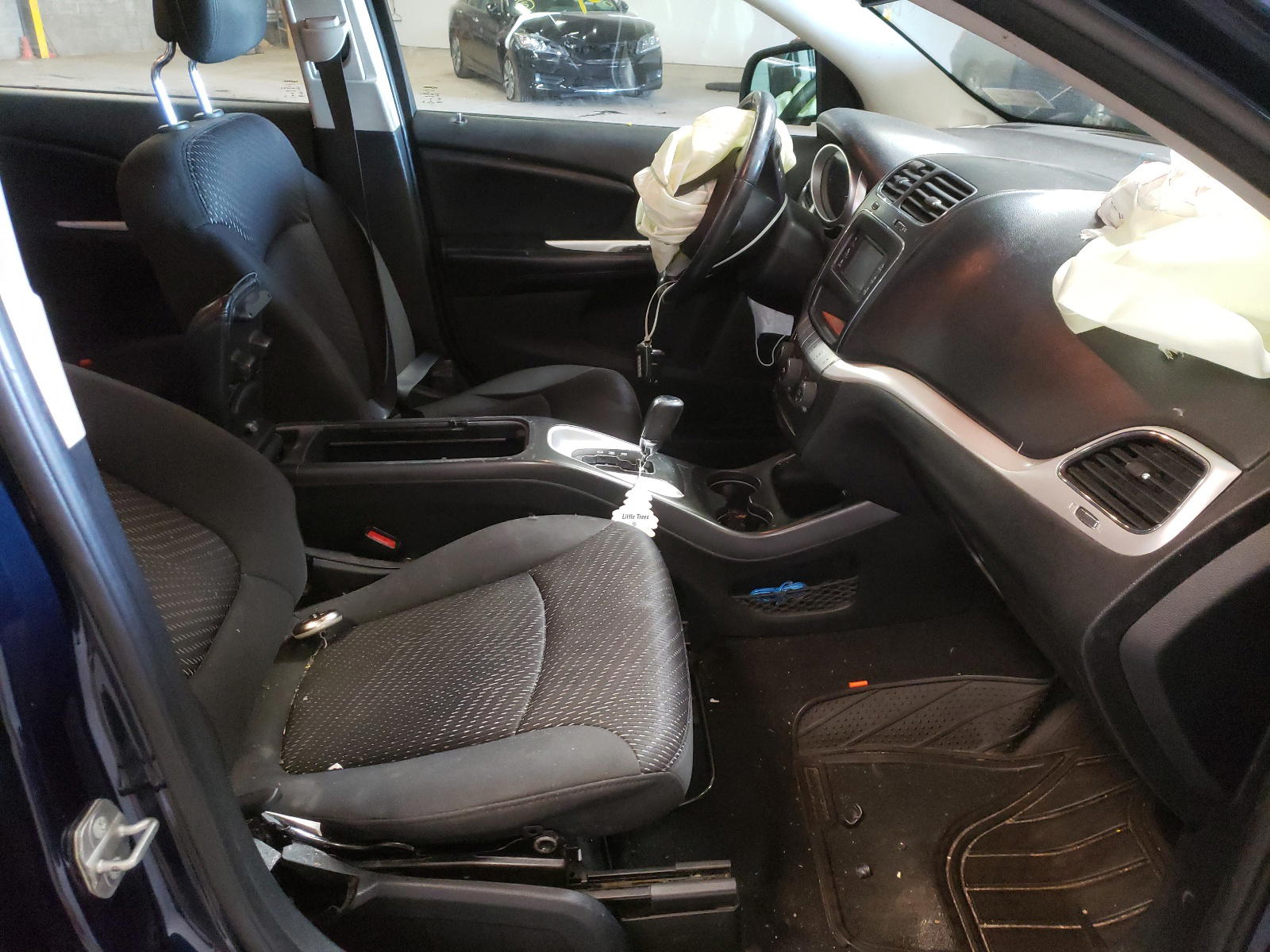 Photo 5 from auction – 2014 DODGE JOURNEY SE with VIN 3C4PDCAB8ET267384