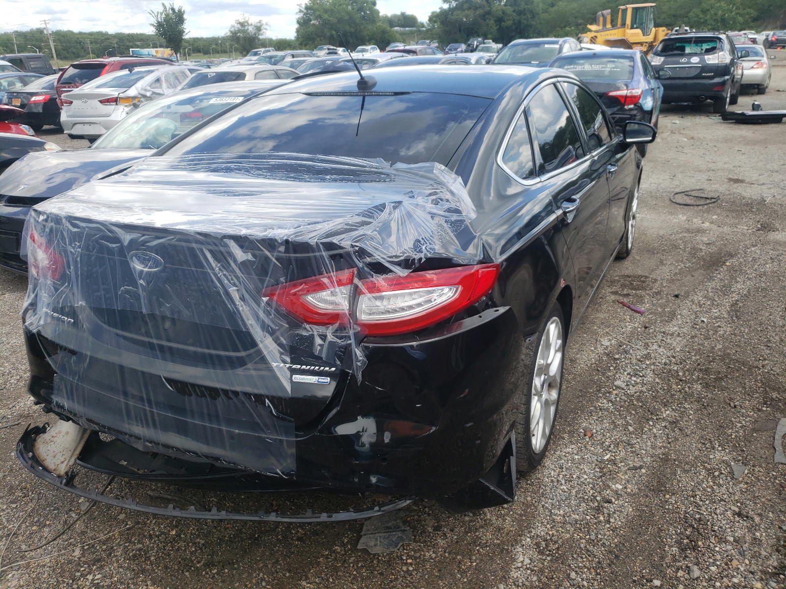 Photo 4 from auction – 2013 FORD FUSION TIT with VIN 3FA6P0D94DR212281